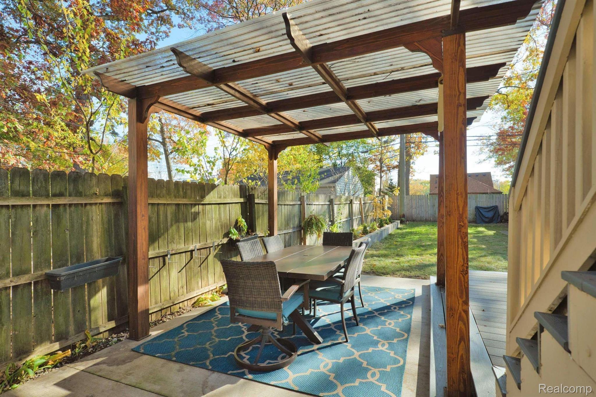 202 RHODE ISLAND Avenue