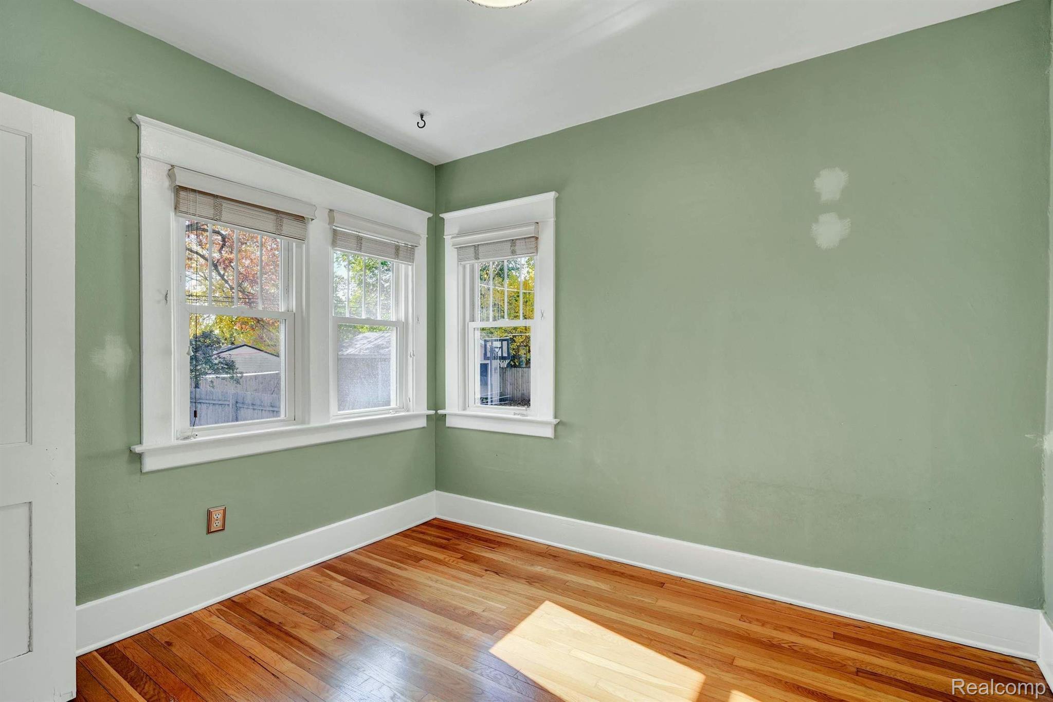 202 RHODE ISLAND Avenue