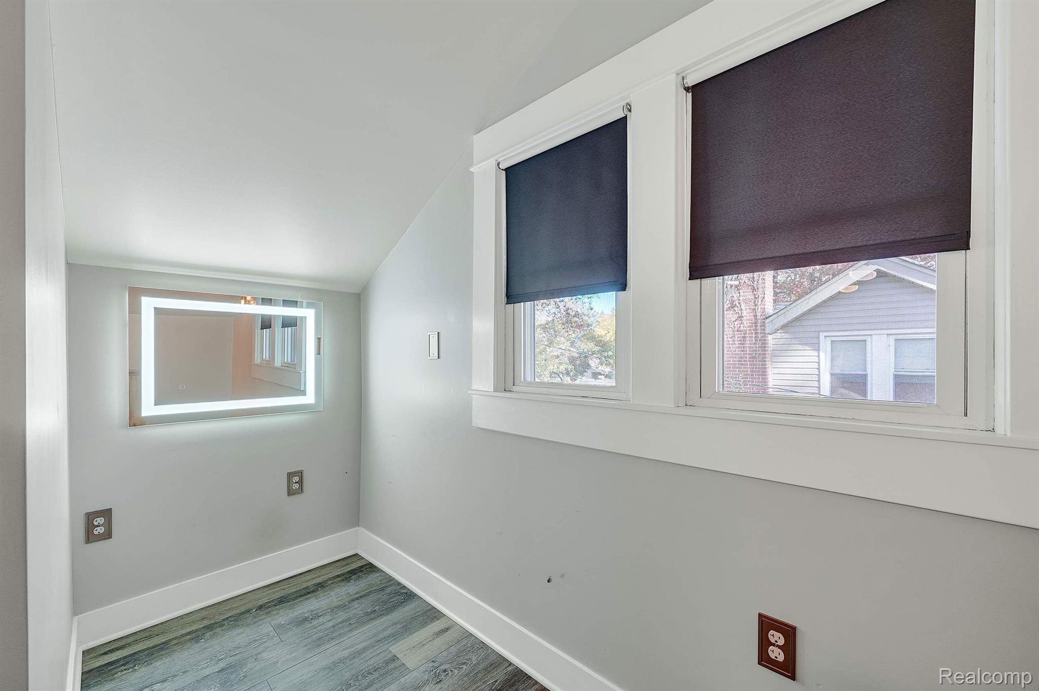 202 RHODE ISLAND Avenue