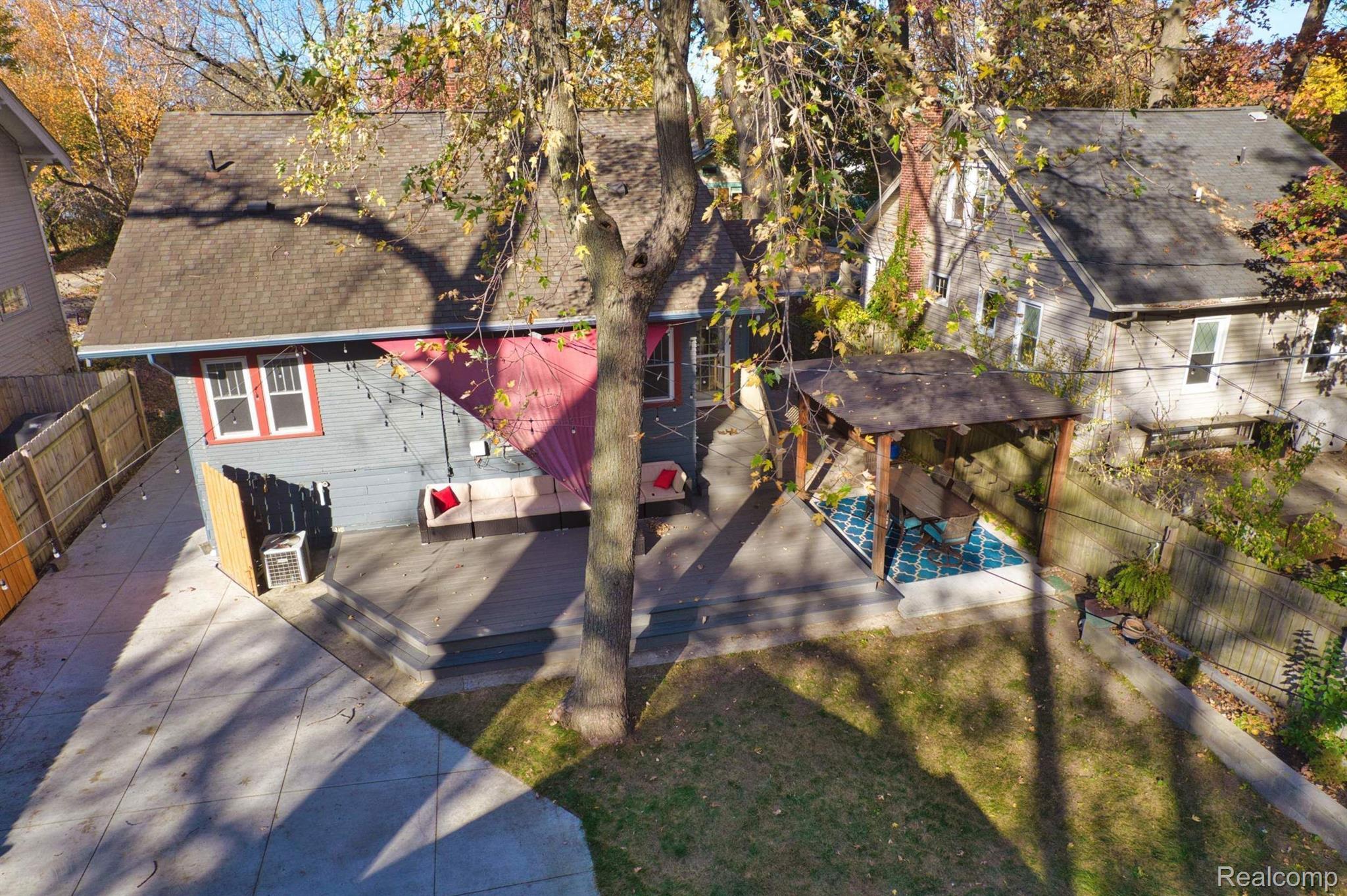 202 RHODE ISLAND Avenue