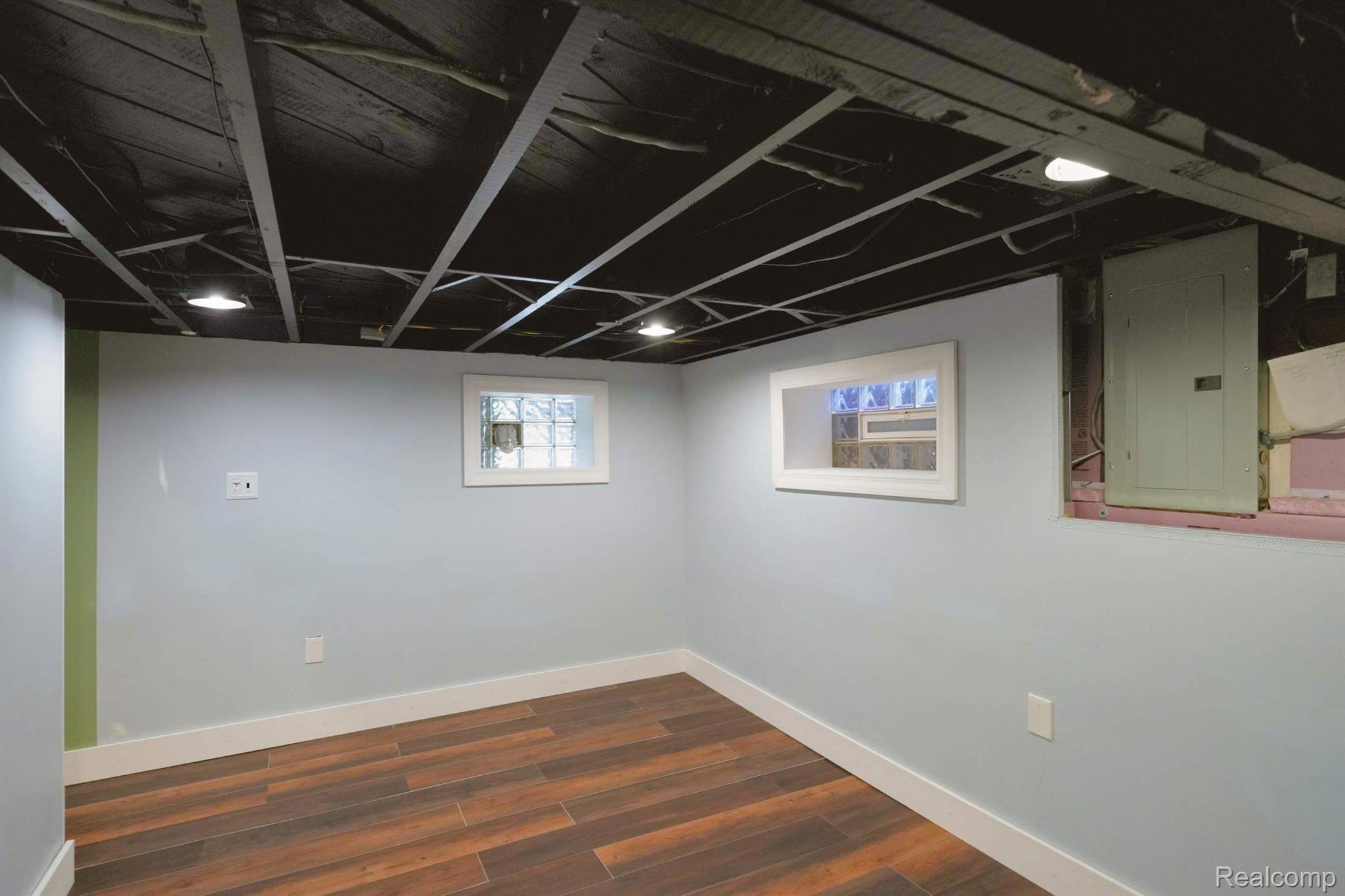 202 RHODE ISLAND Avenue