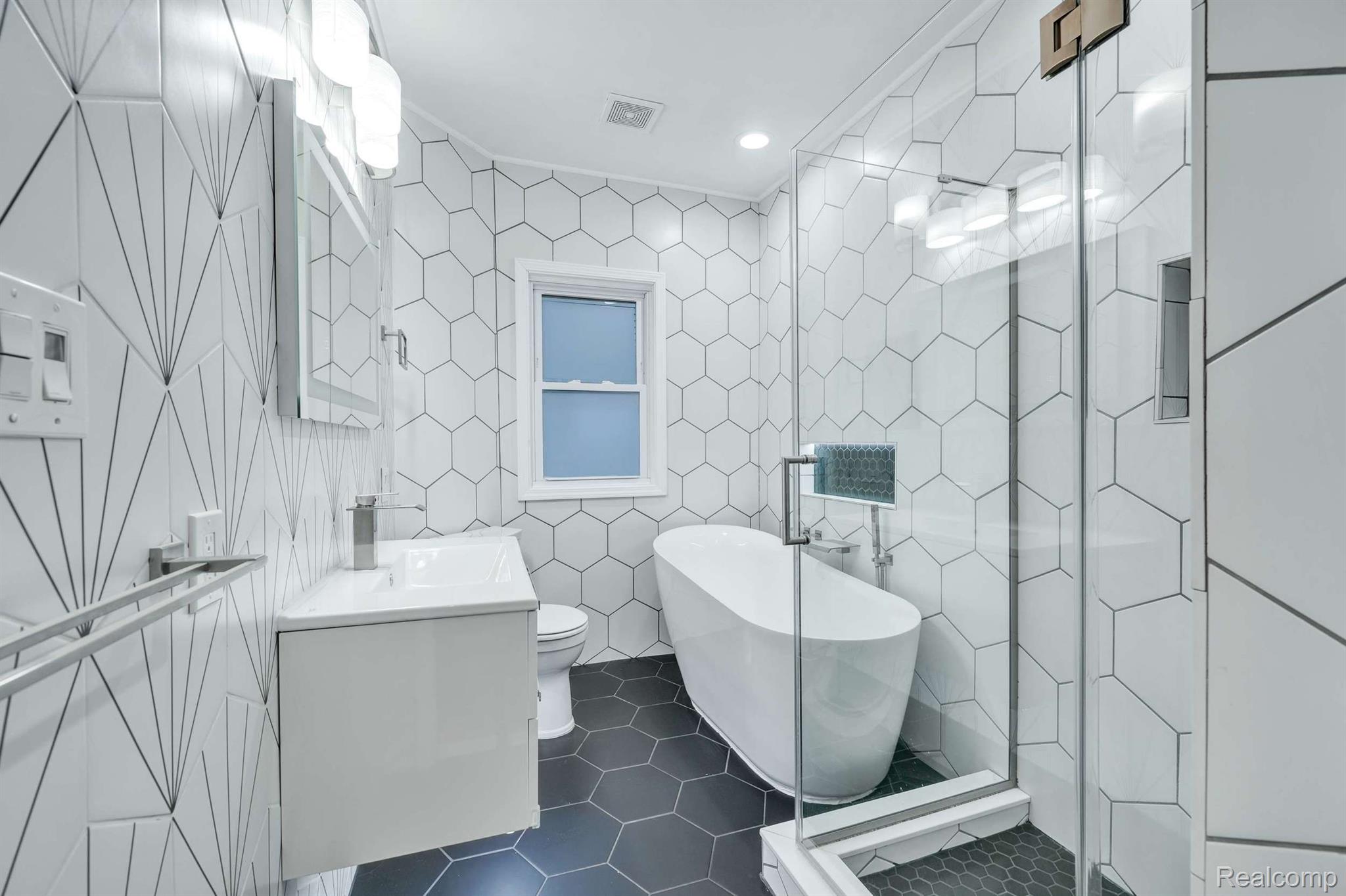 202 RHODE ISLAND Avenue