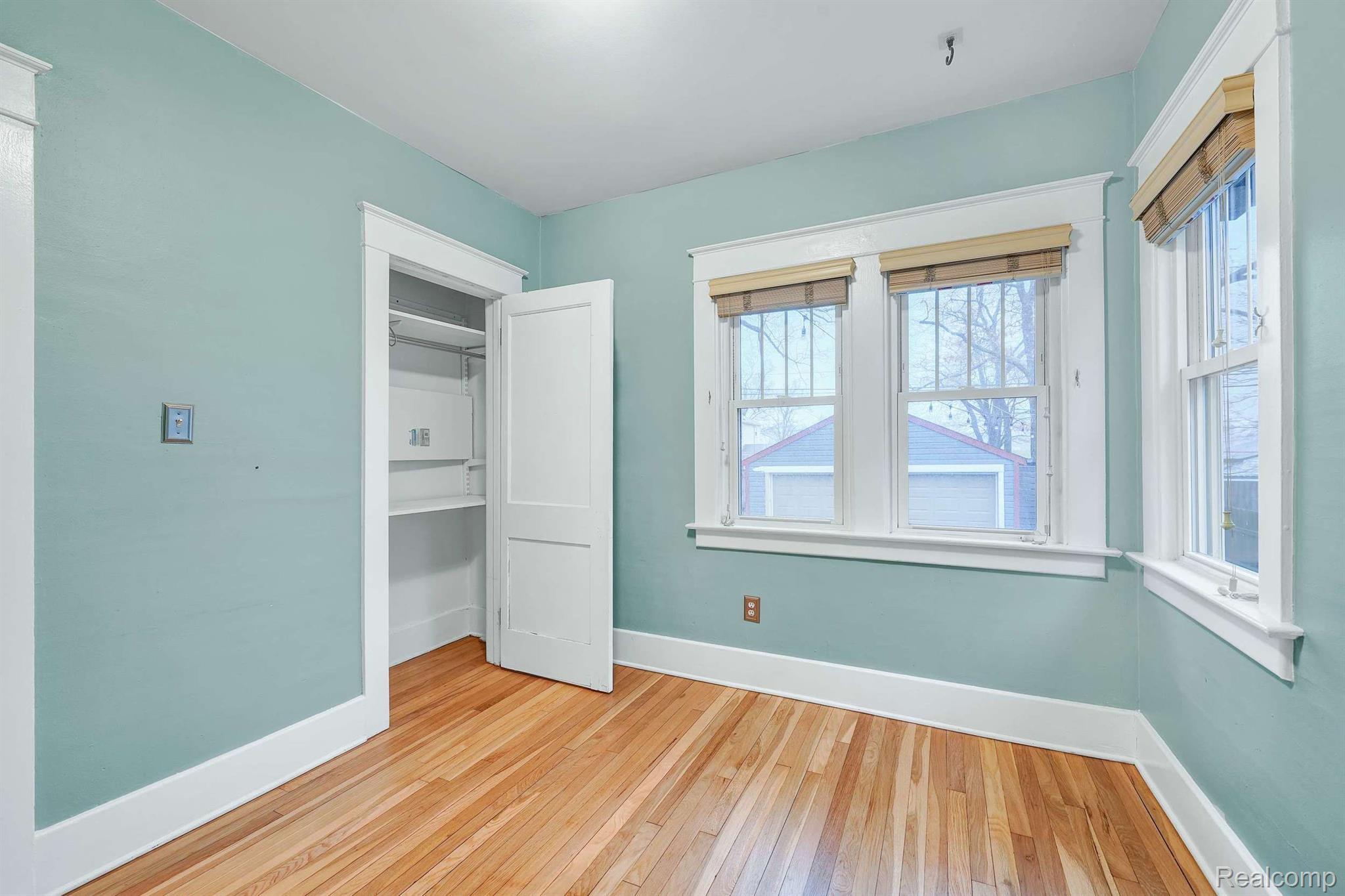 202 RHODE ISLAND Avenue