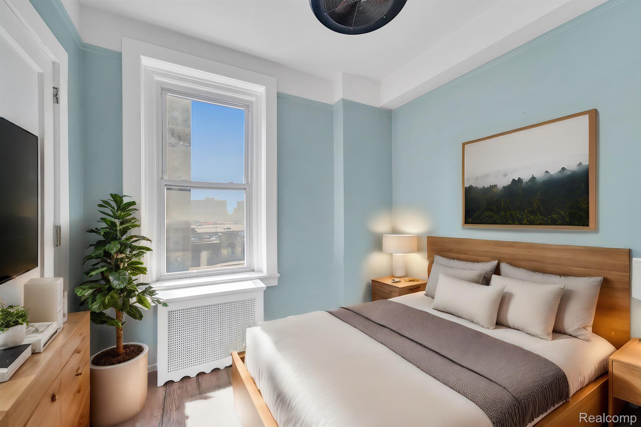 8120 E JEFFERSON Avenue Unit # 2F