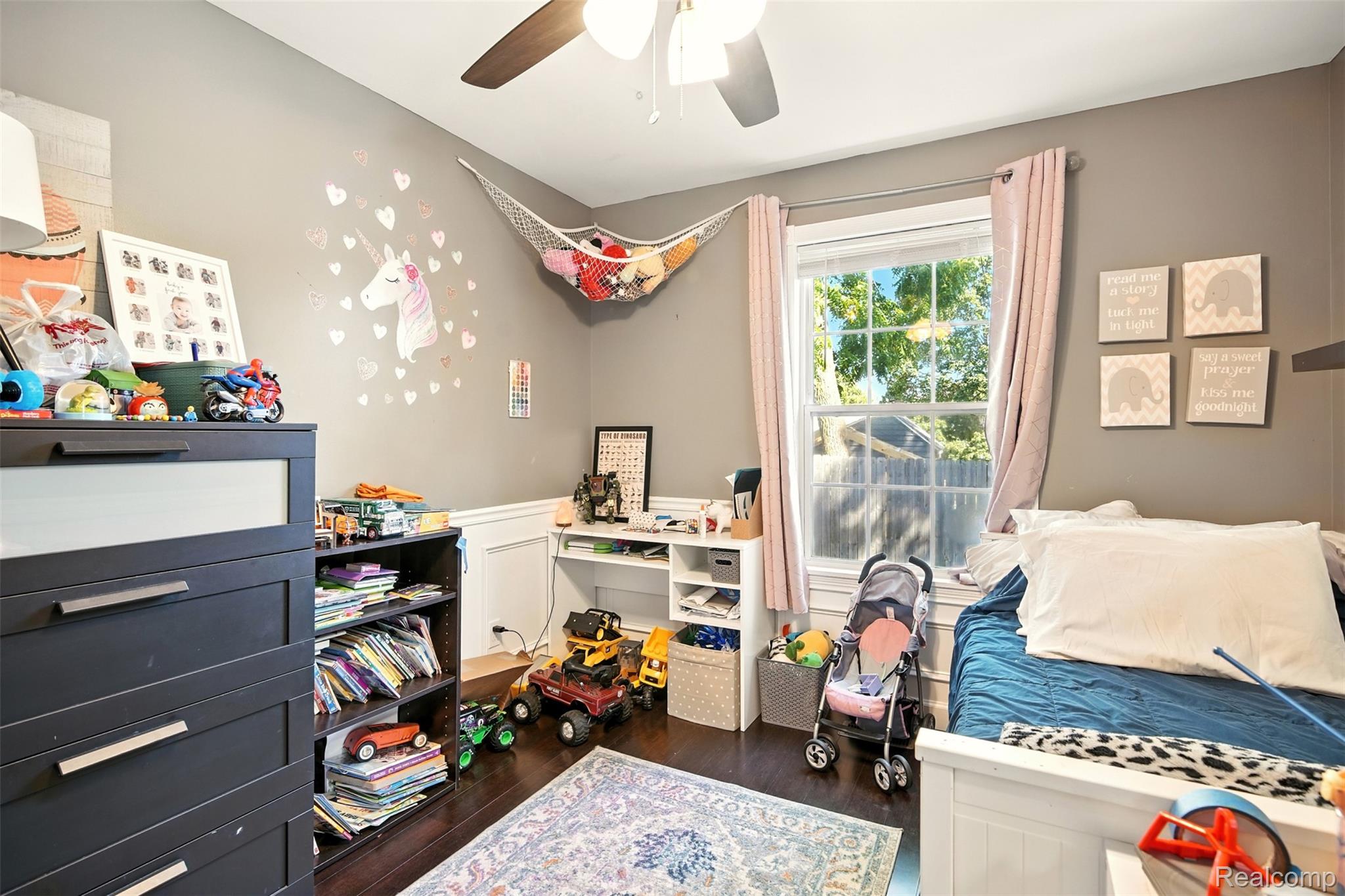 2455 W Thompson Road