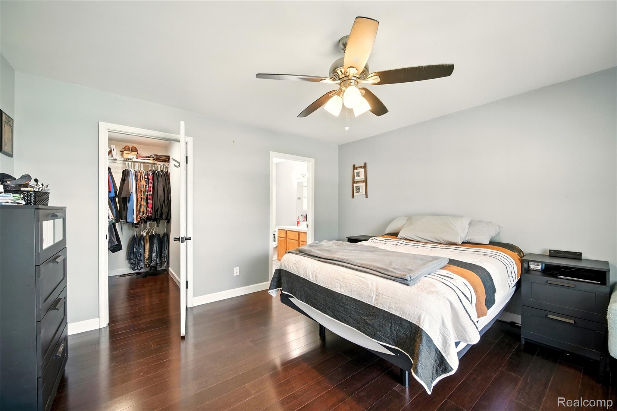 2455 W Thompson Road