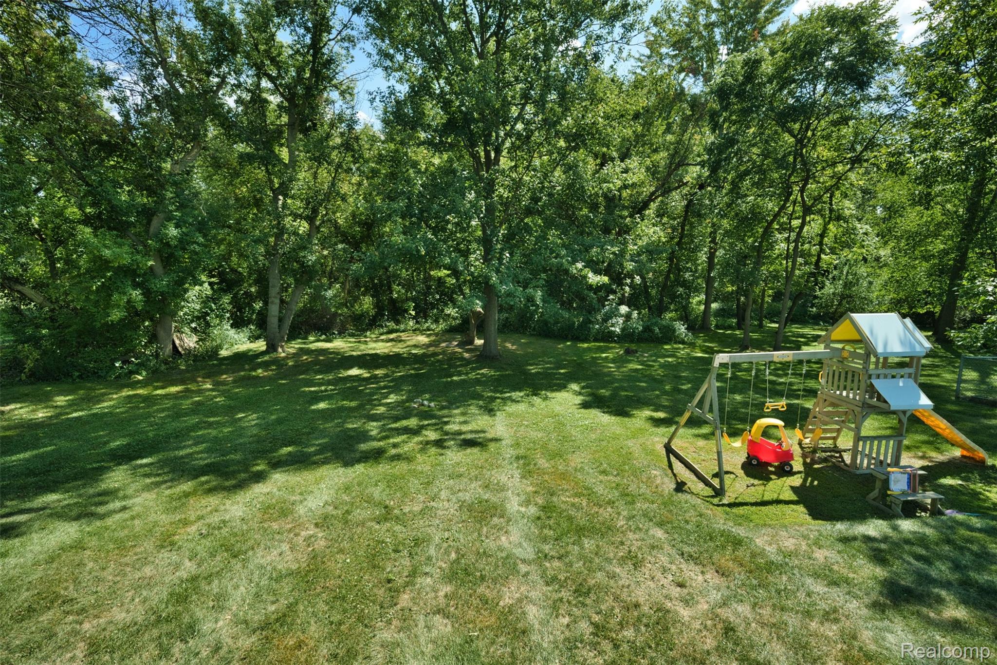 2455 W Thompson Road