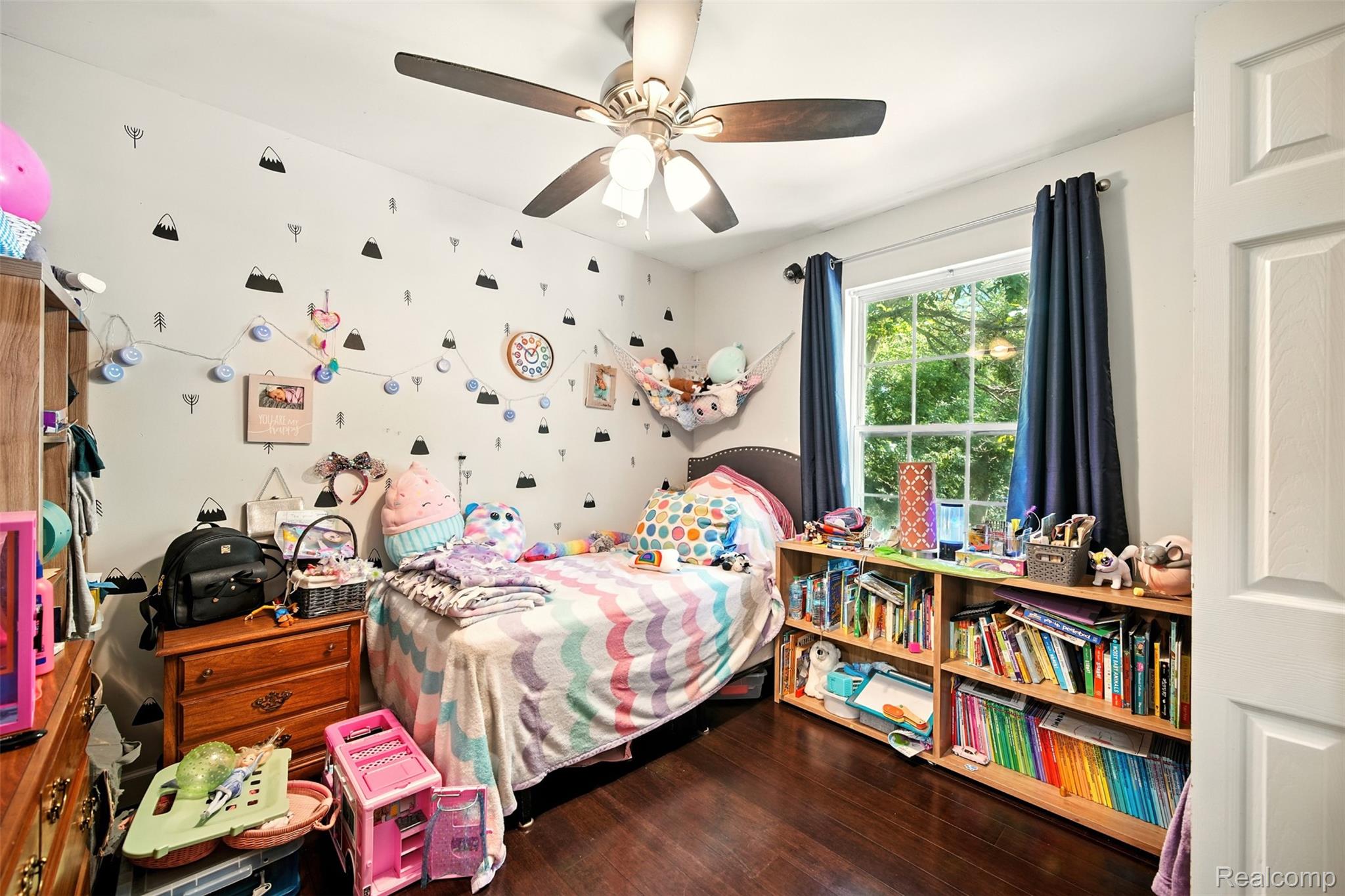 2455 W Thompson Road