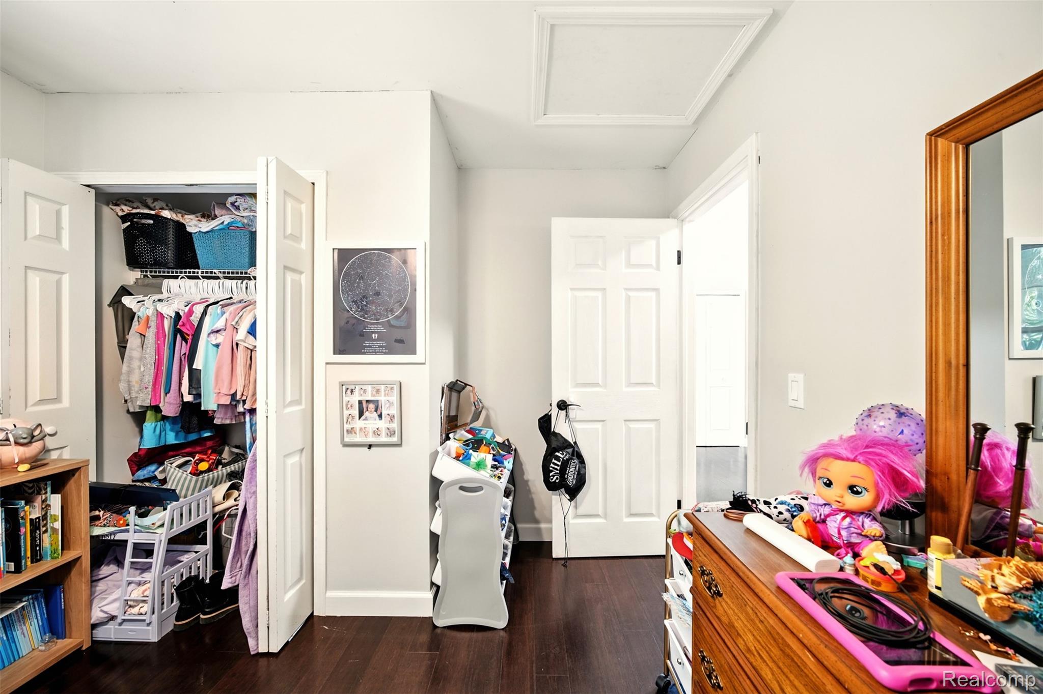 2455 W Thompson Road