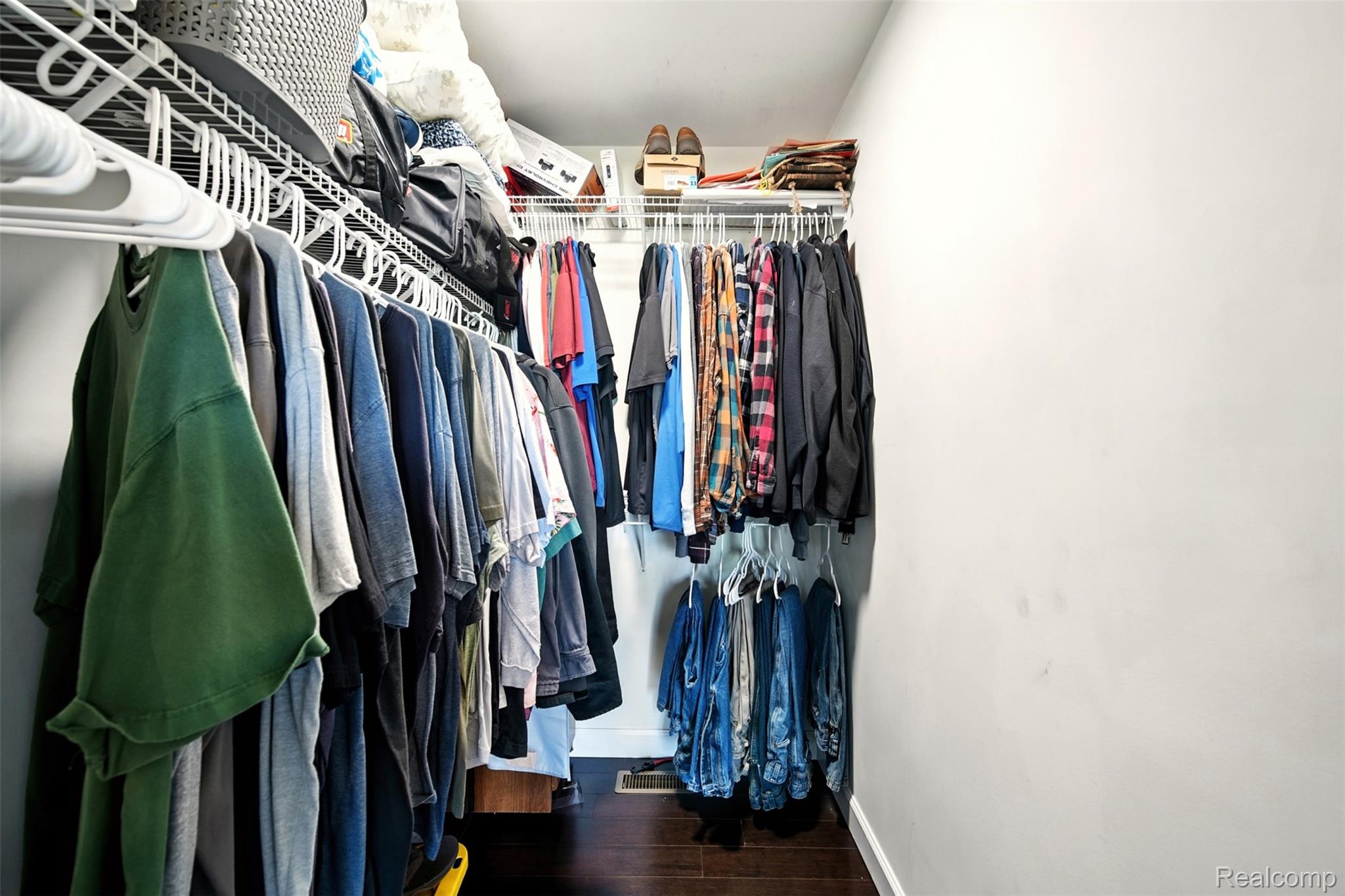 2455 W Thompson Road