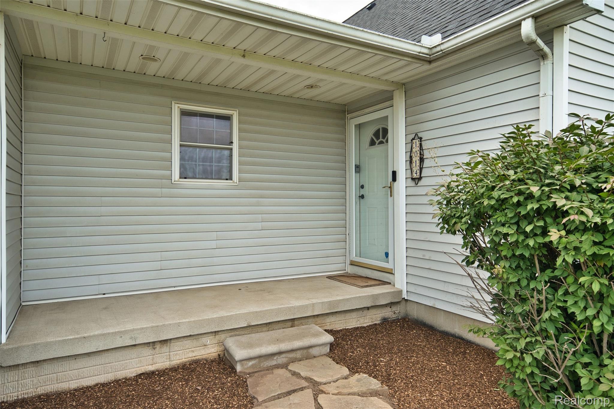 1014 Deer Valley Lane