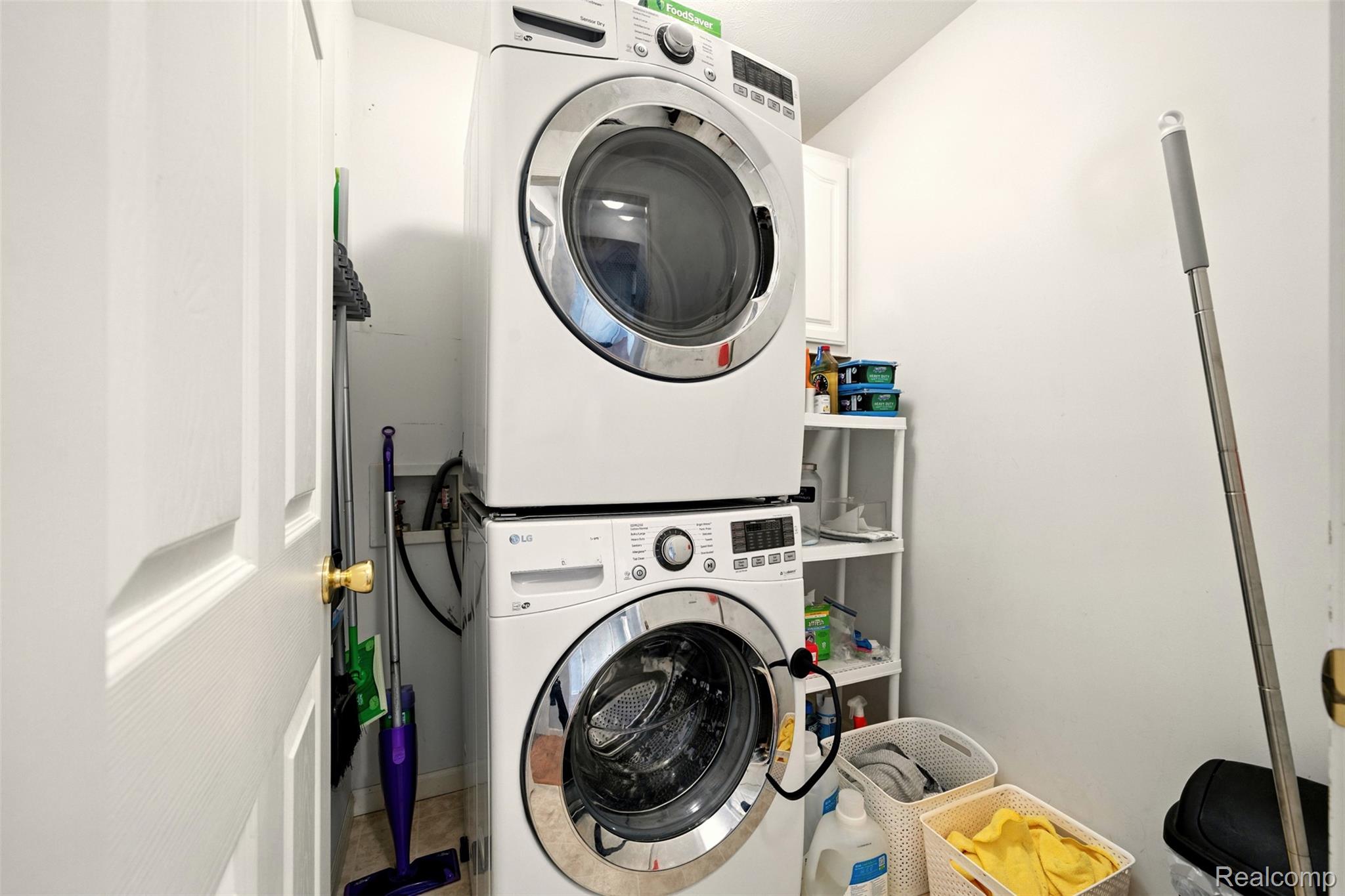 1014 Deer Valley Lane