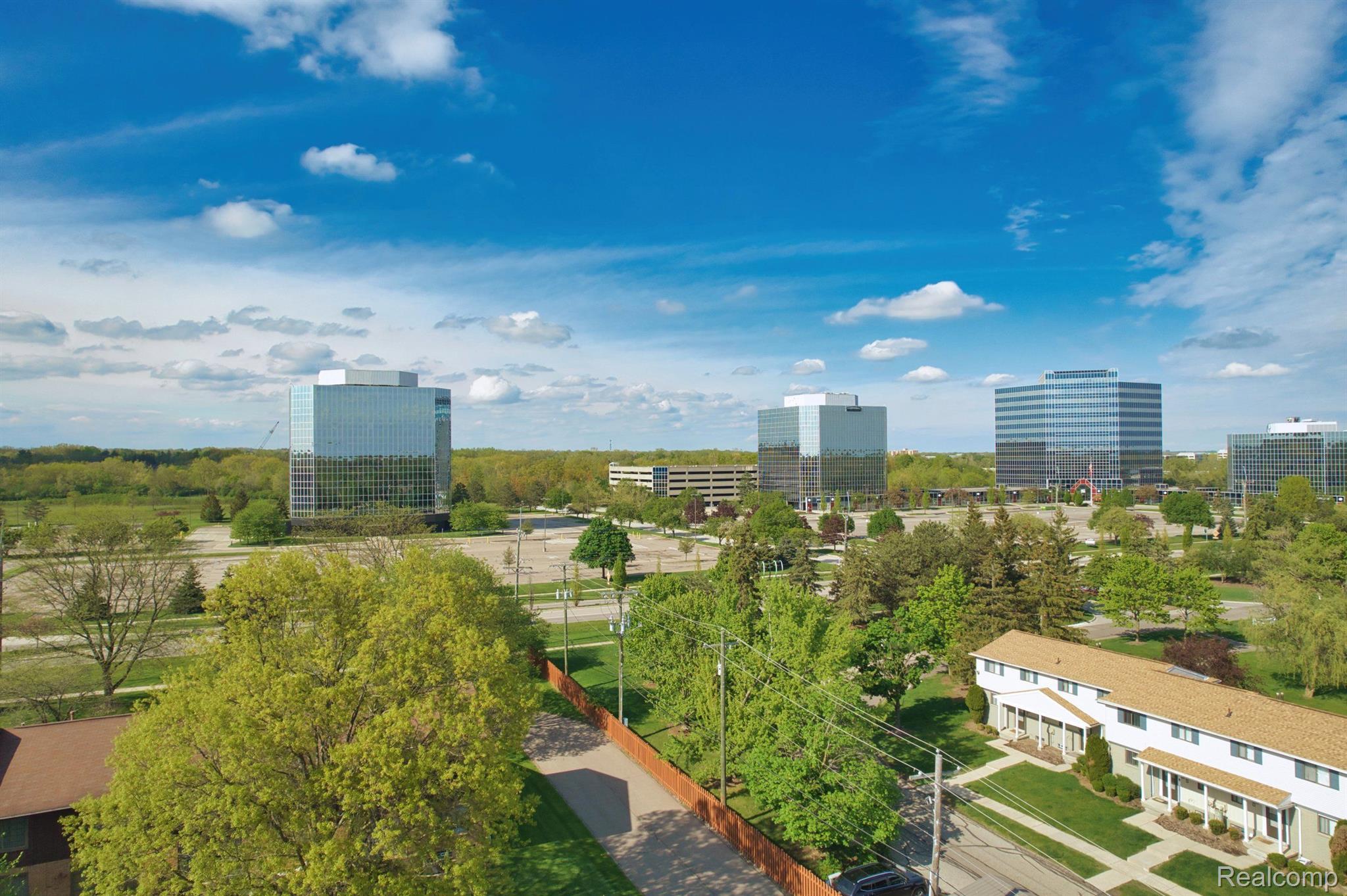 26824 SUMMERDALE Drive