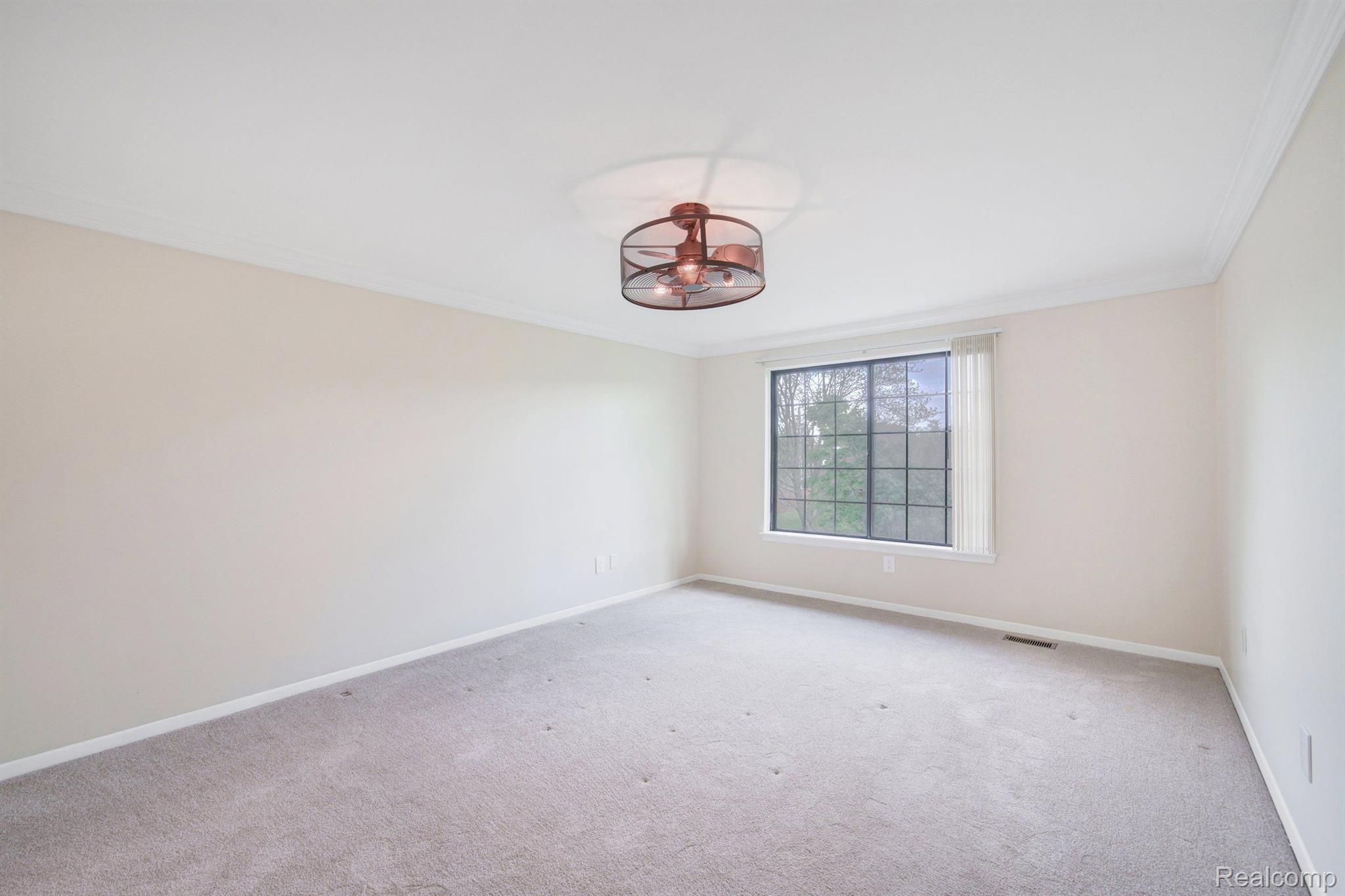 26824 SUMMERDALE Drive