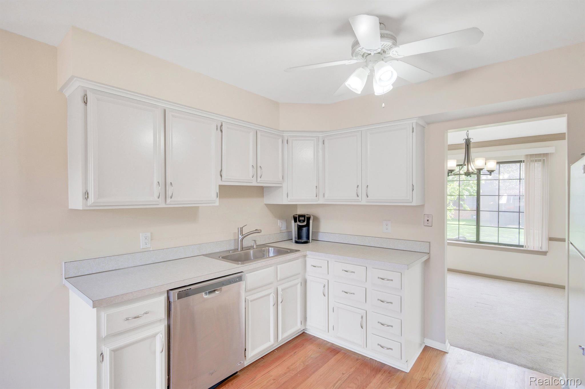 26824 SUMMERDALE Drive