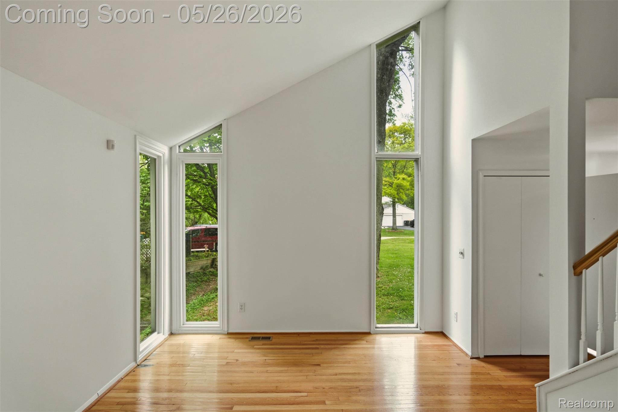 25201 Briarwyke Drive