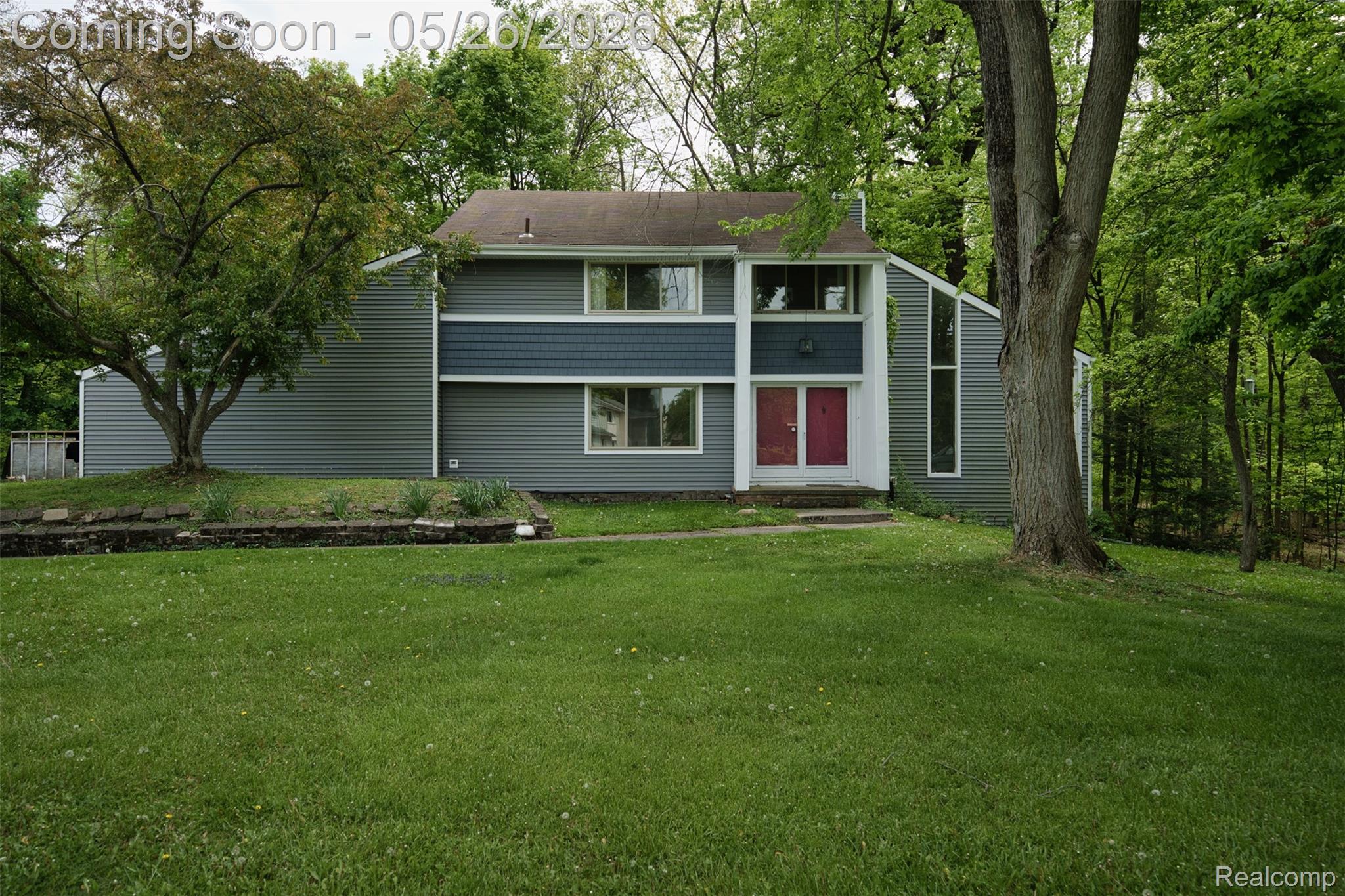 25201 Briarwyke Drive