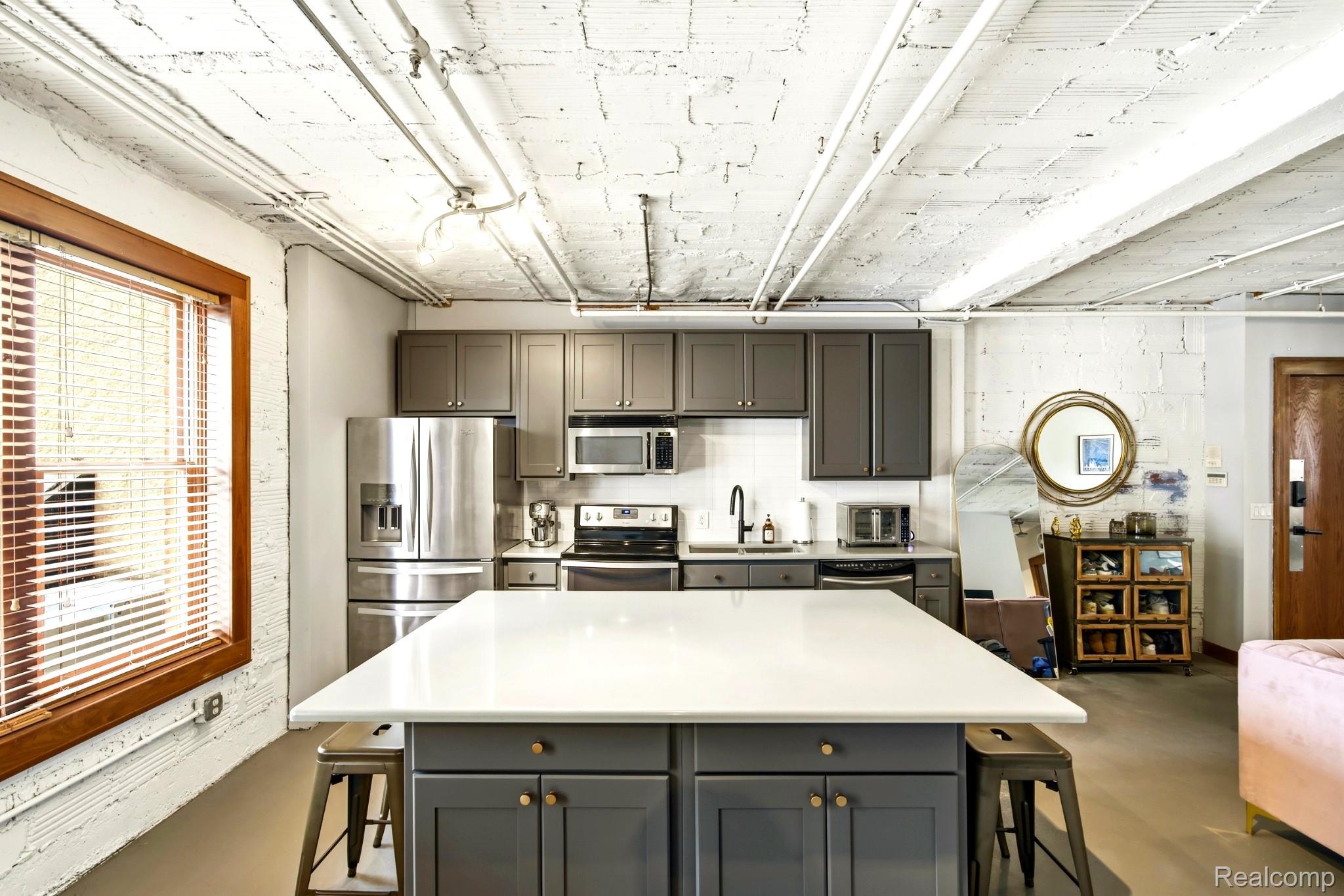 78 Watson Street Unit: 3