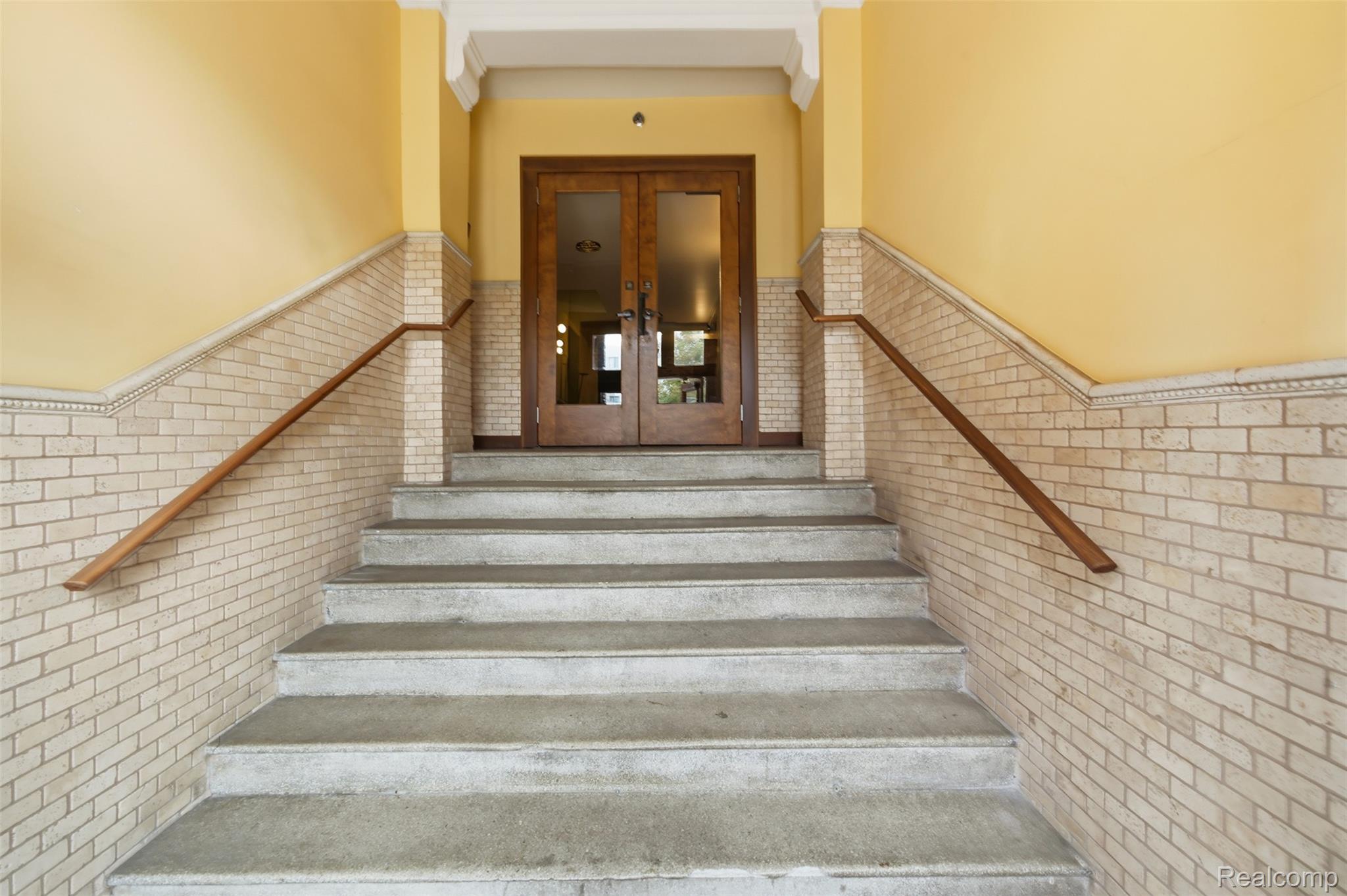 78 Watson Street Unit: 3