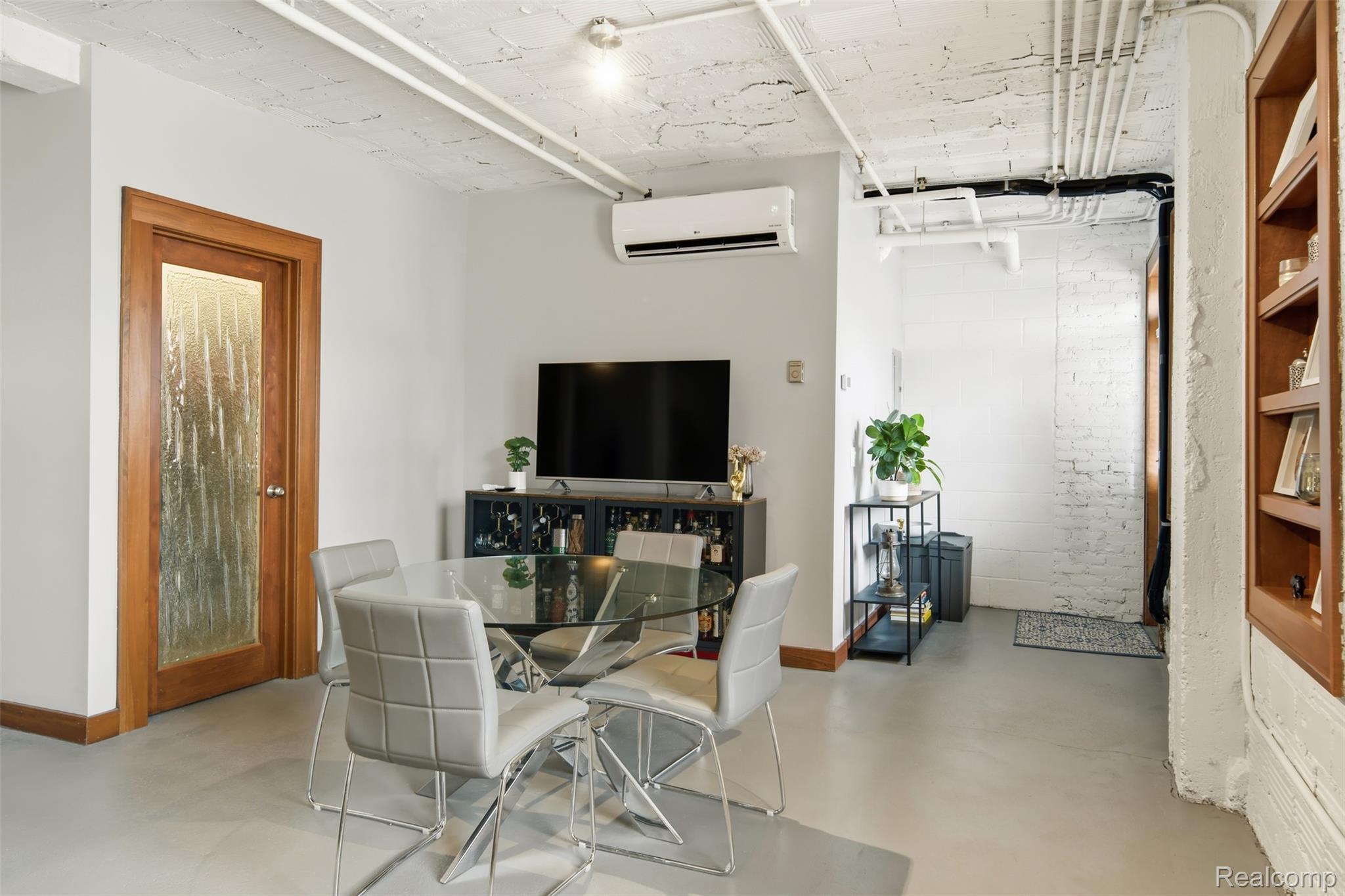 78 Watson Street Unit: 3