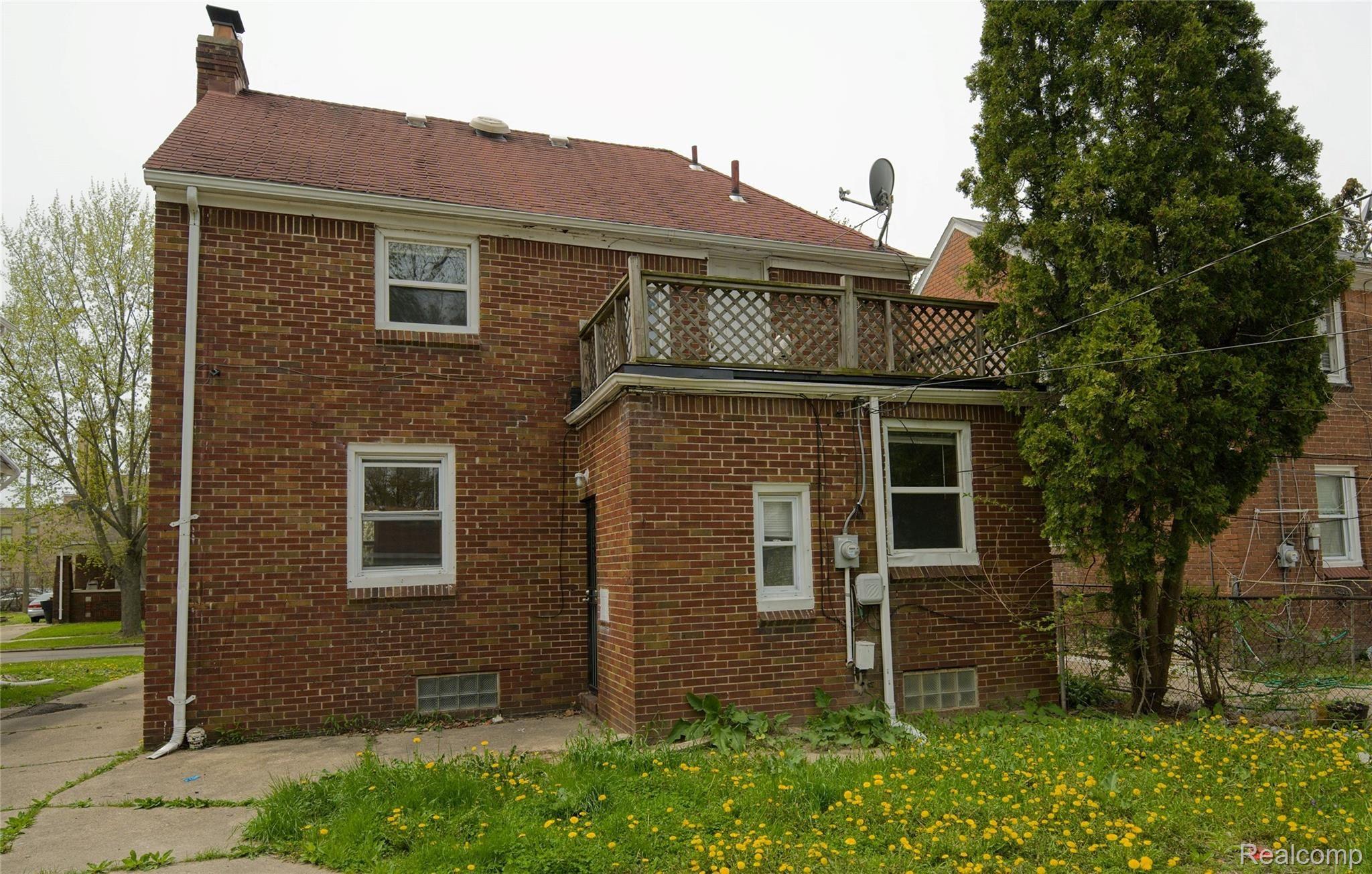 4150 BUCKINGHAM Avenue