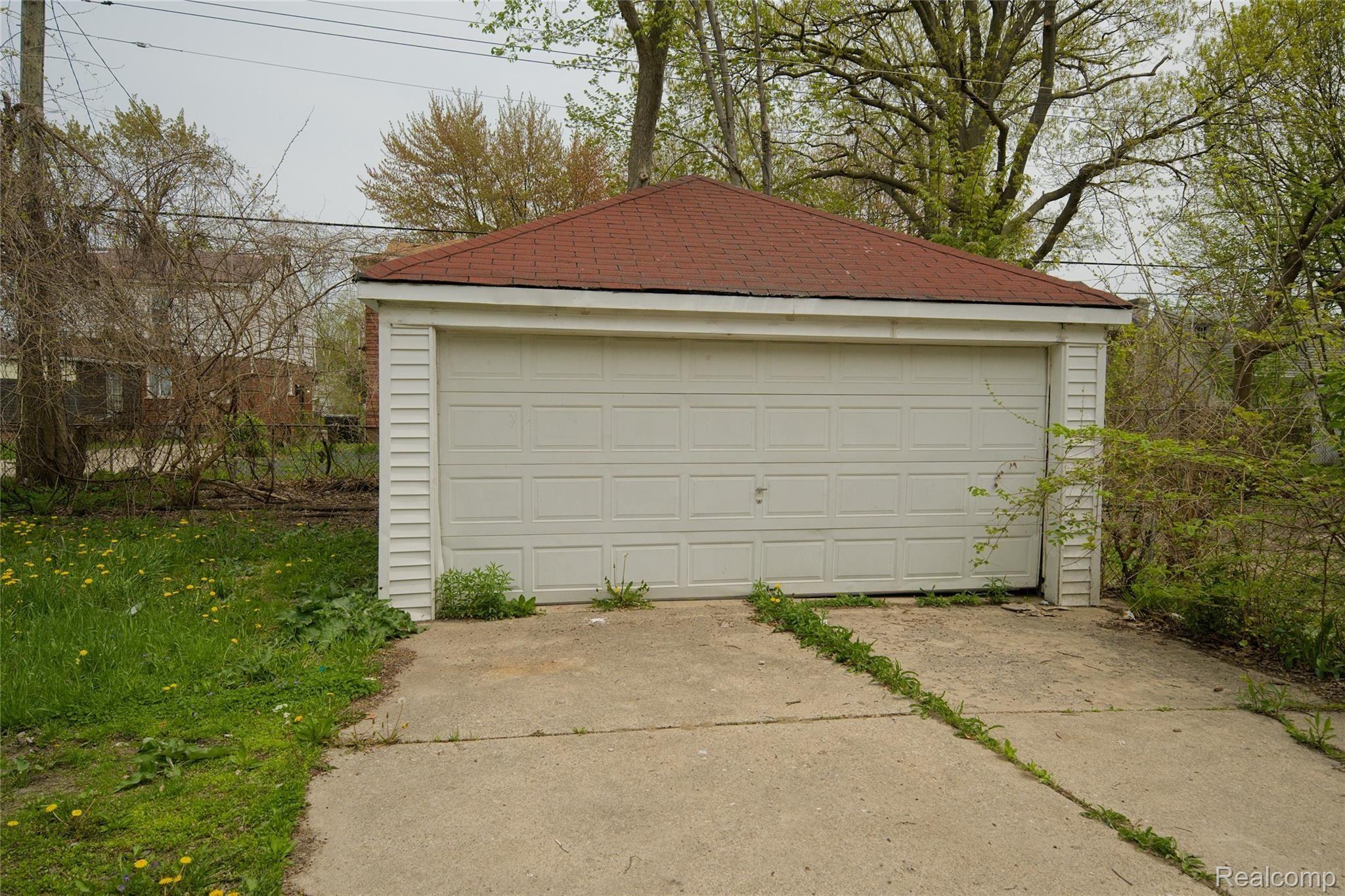 4150 BUCKINGHAM Avenue