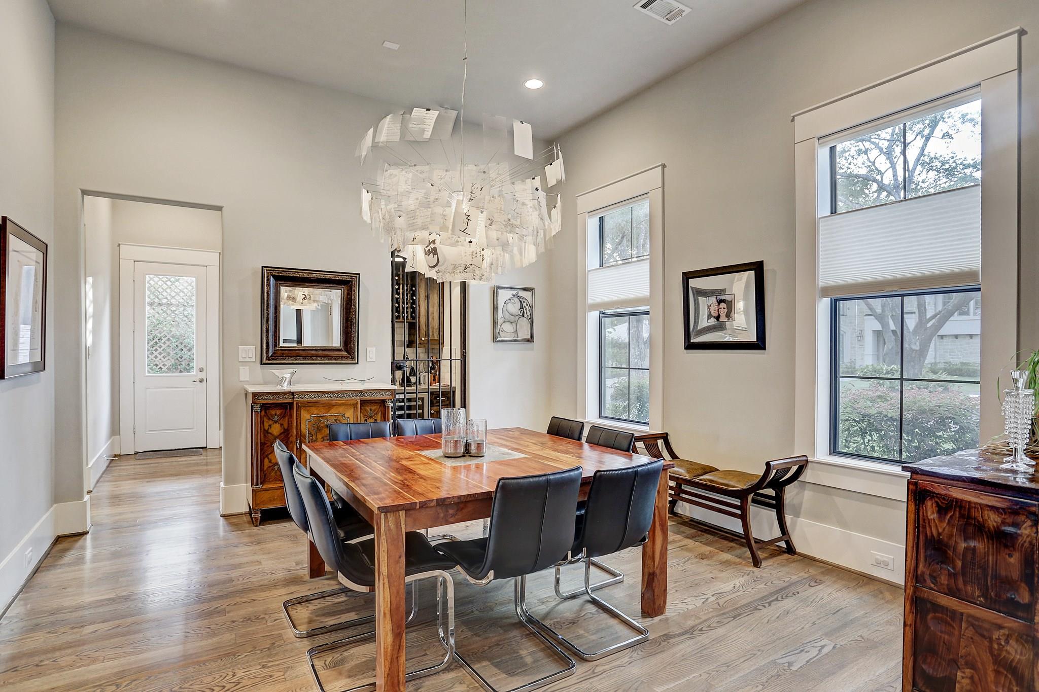 5655 Locke Lane