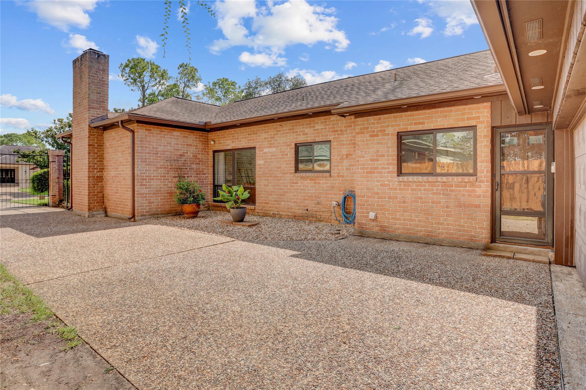 2306 Binley Drive