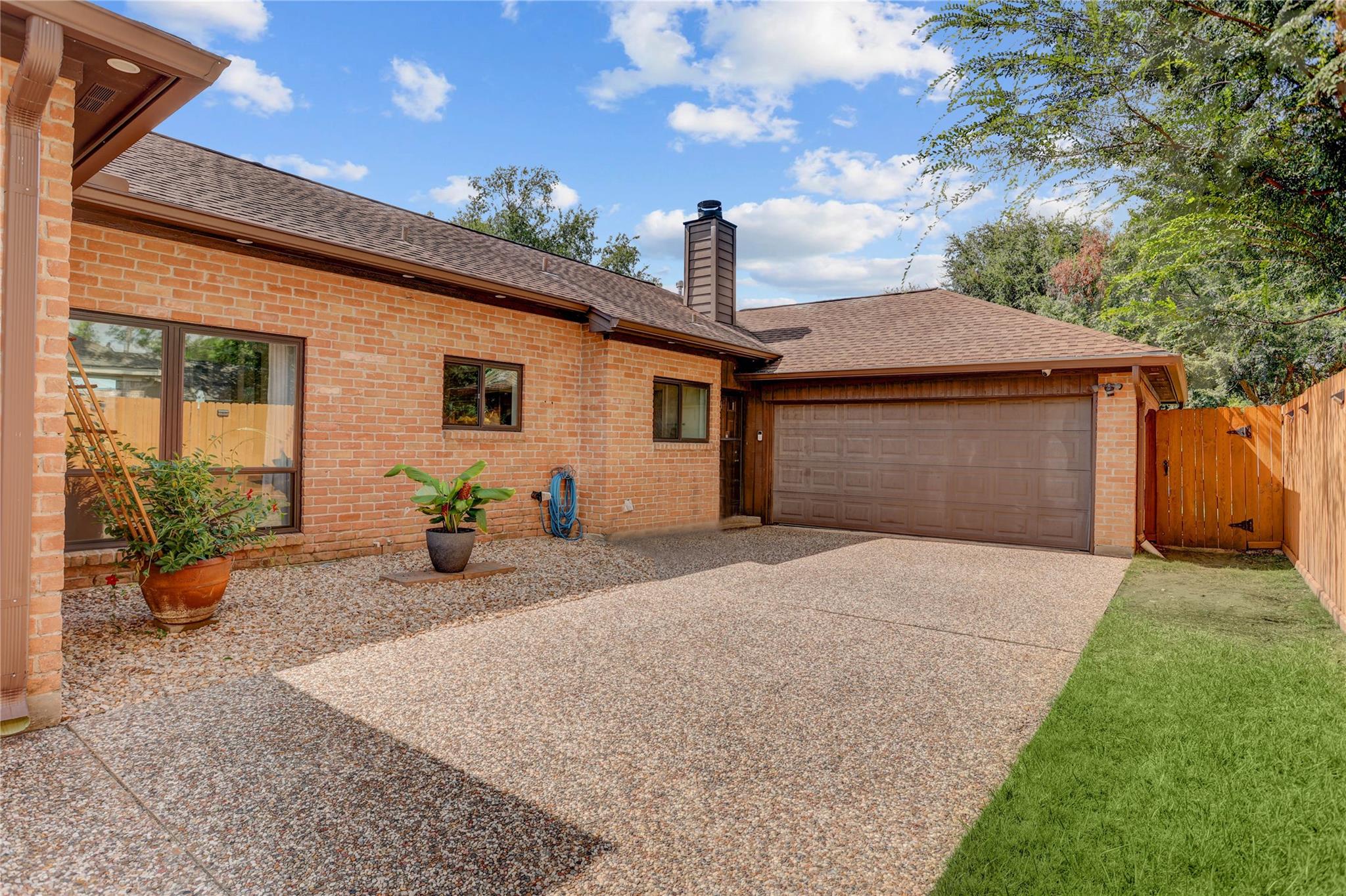 2306 Binley Drive