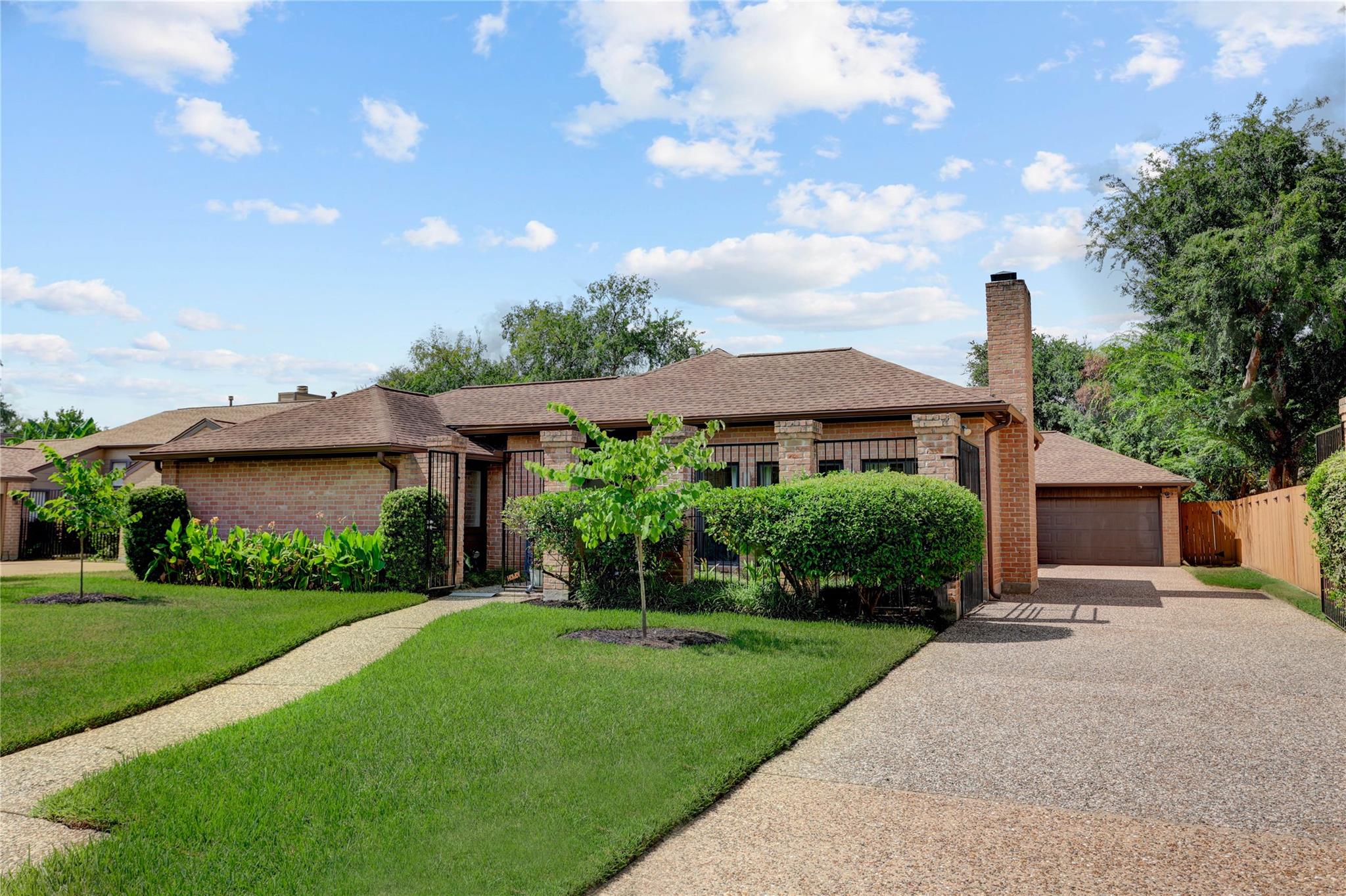2306 Binley Drive