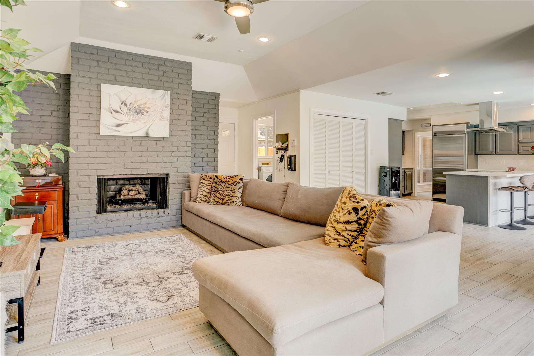 2306 Binley Drive