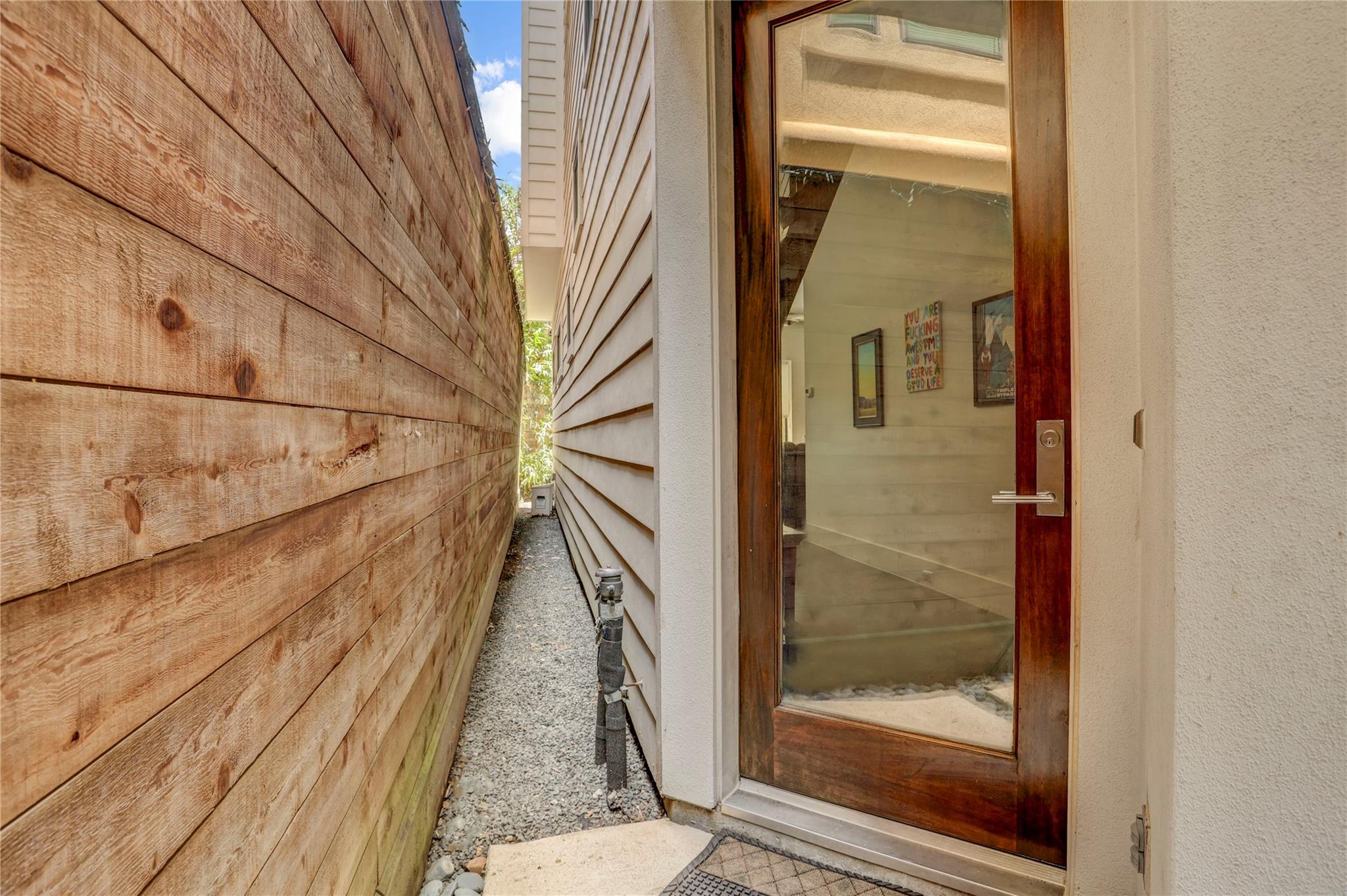 2615 Newman Street