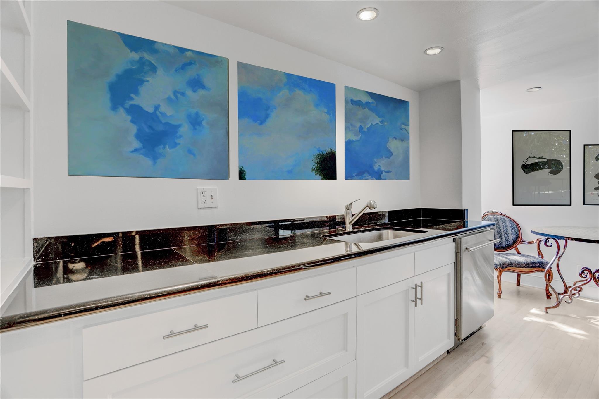 2701 Westheimer Road # 2D