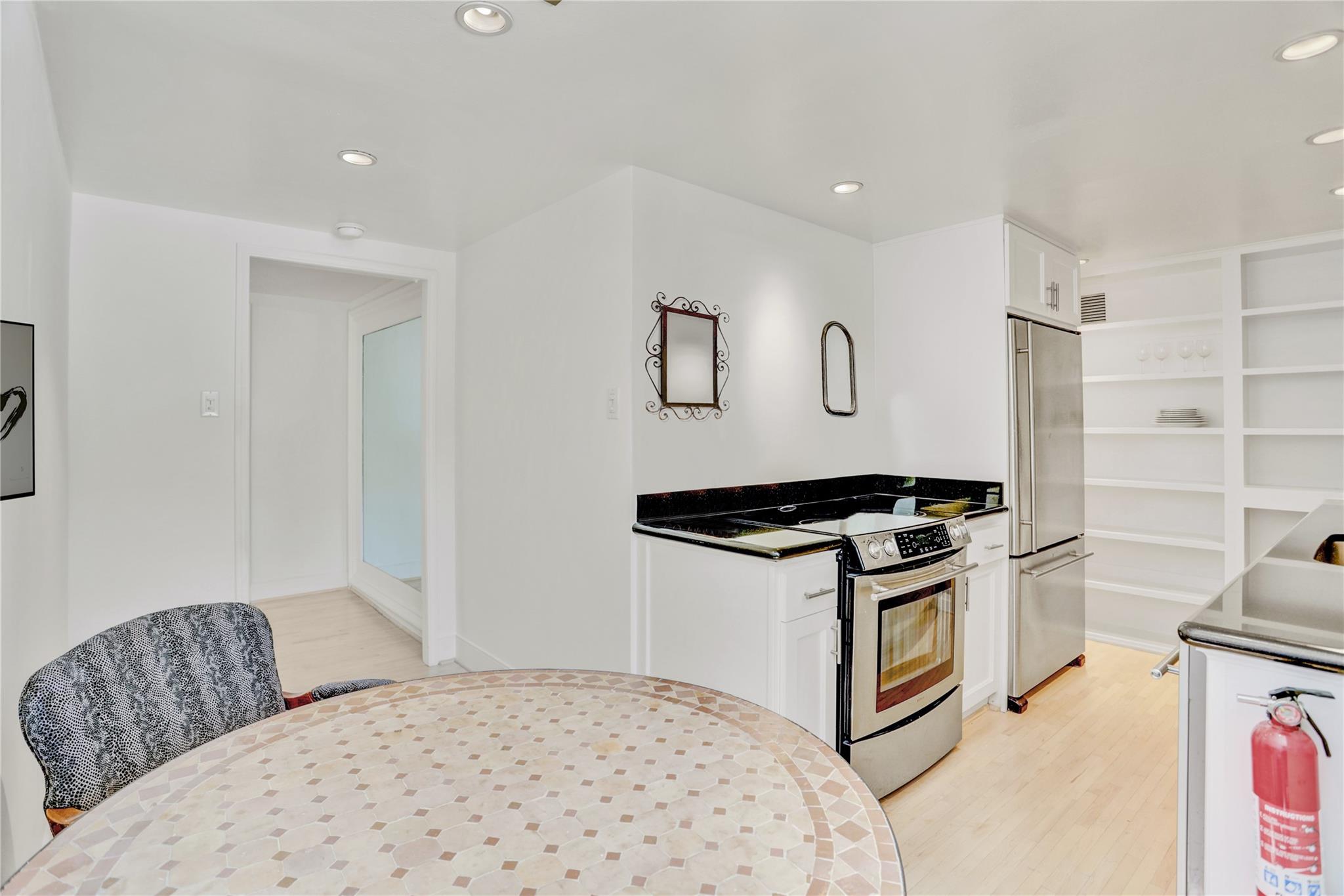 2701 Westheimer Road # 2D