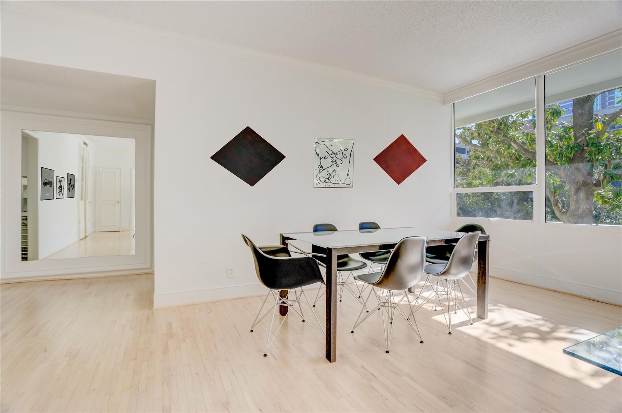 2701 Westheimer Road # 2D