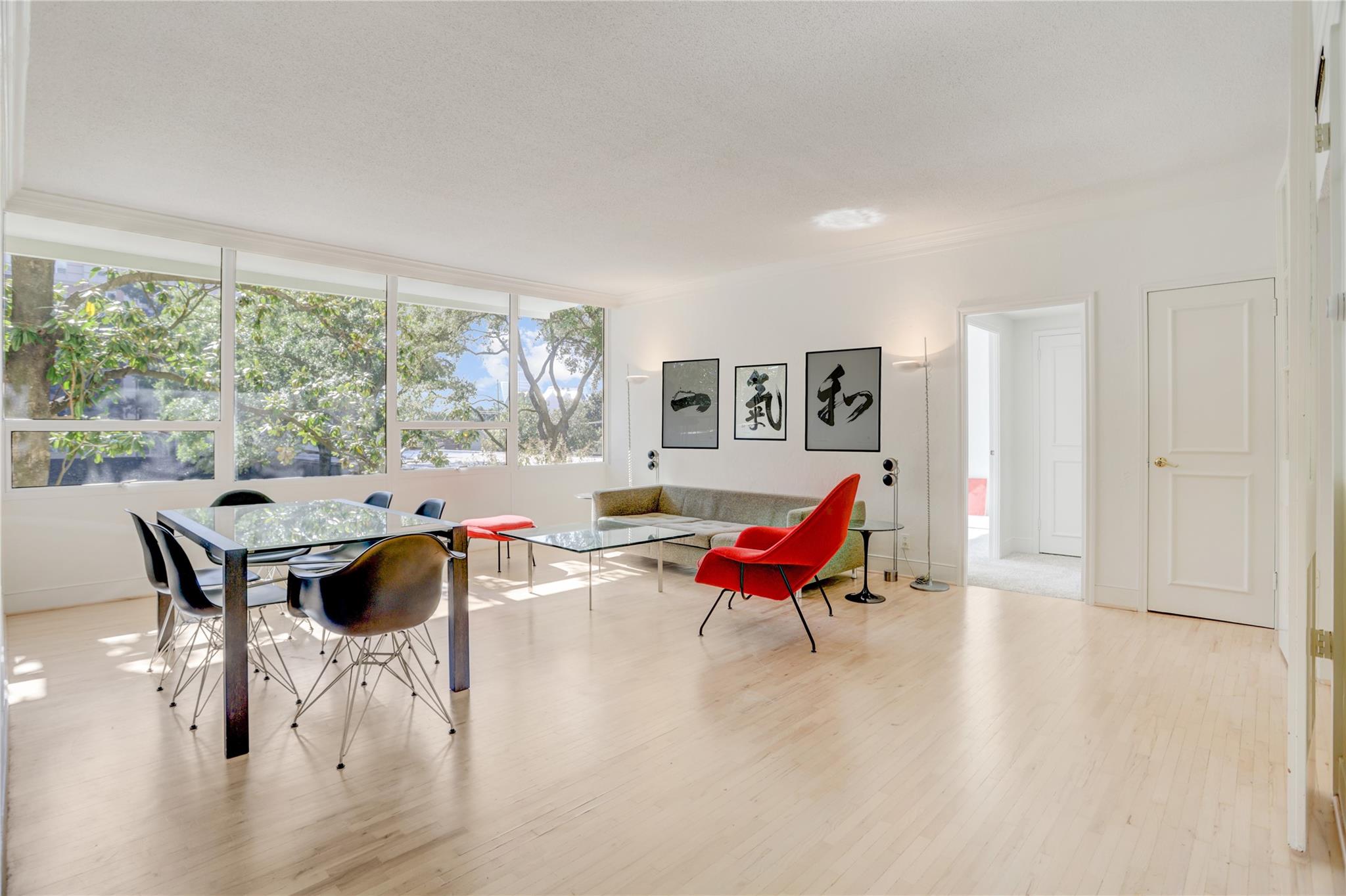 2701 Westheimer Road # 2D