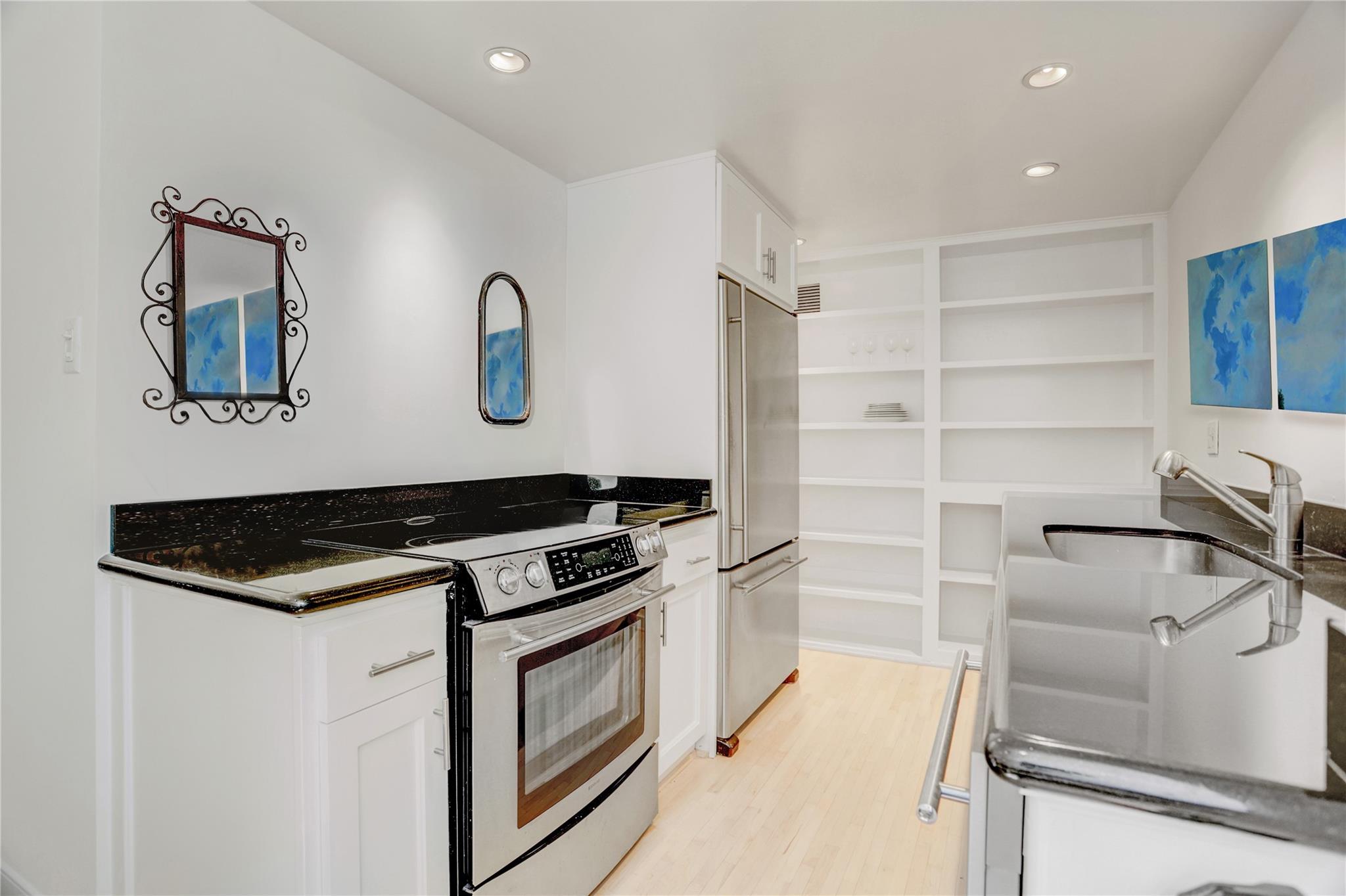 2701 Westheimer Road # 2D