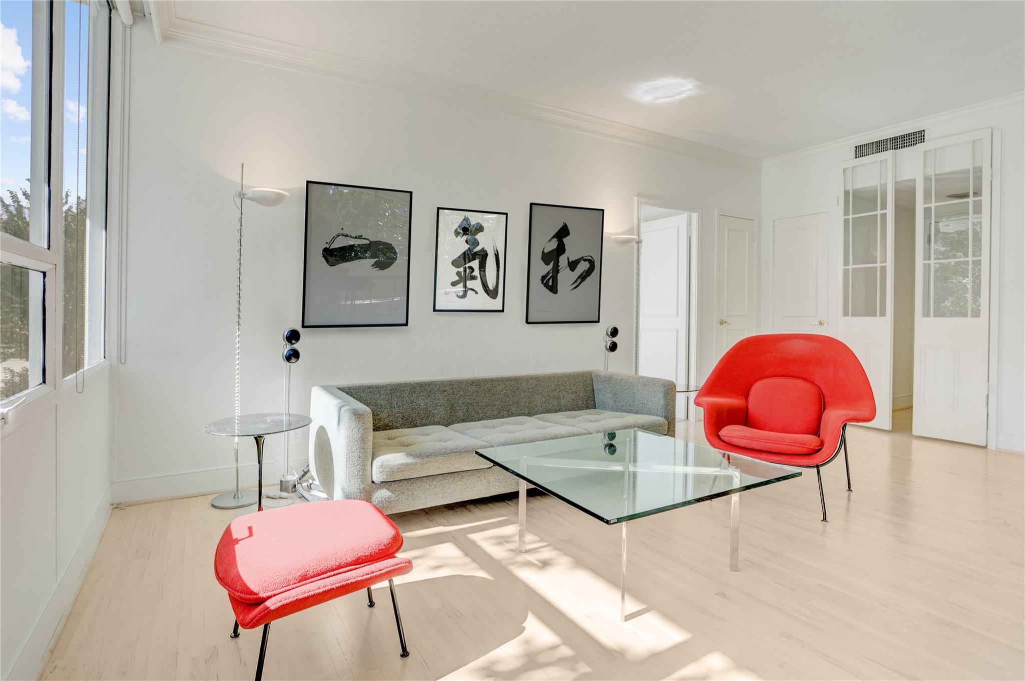 2701 Westheimer Road # 2D