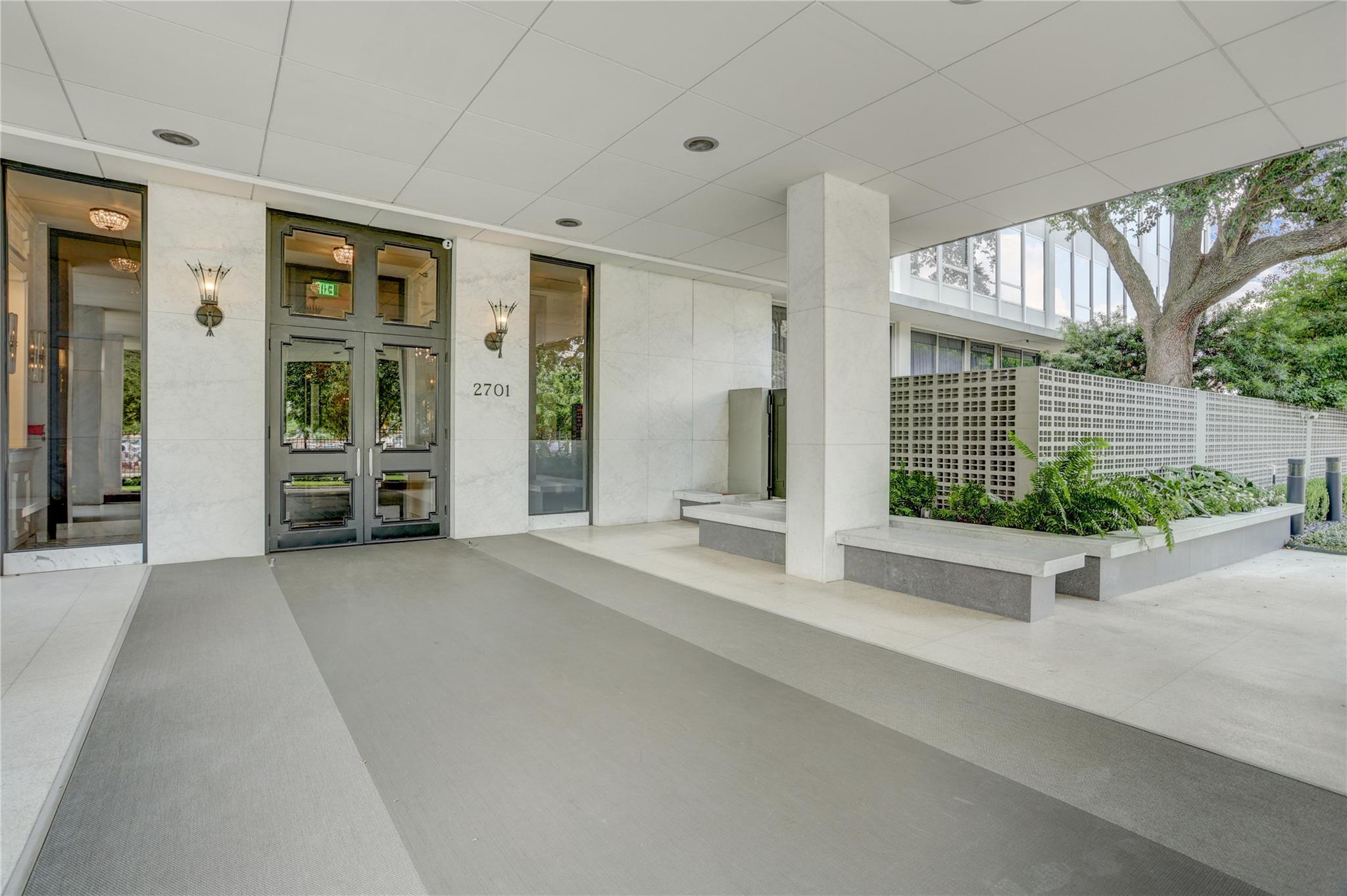 2701 Westheimer Road # 2D