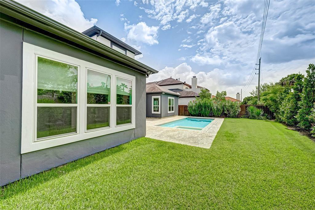 14319 Shadow Garden Lane