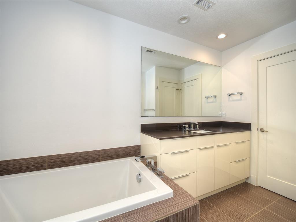 14319 Shadow Garden Lane