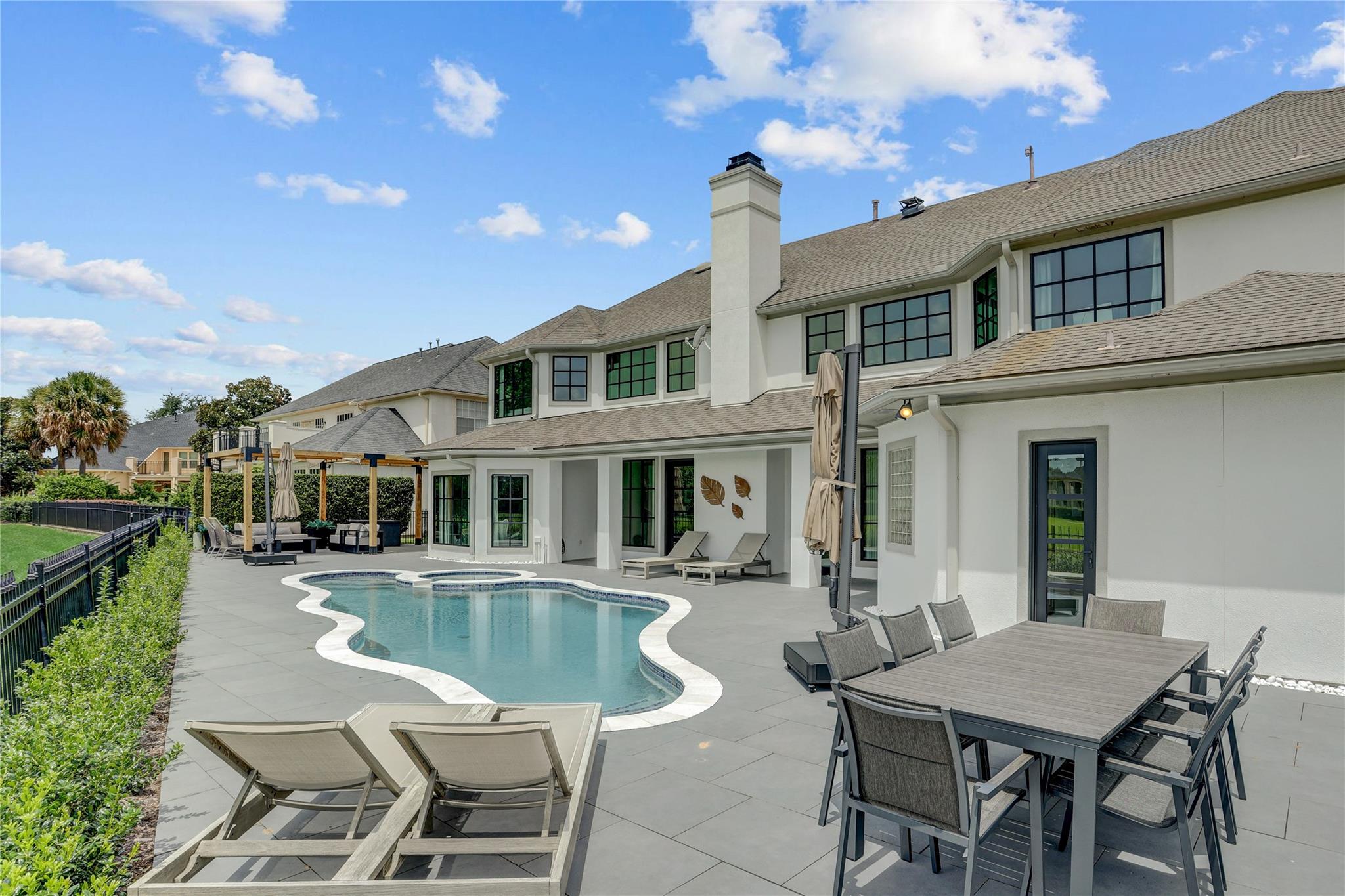 1803 Watercastle Court