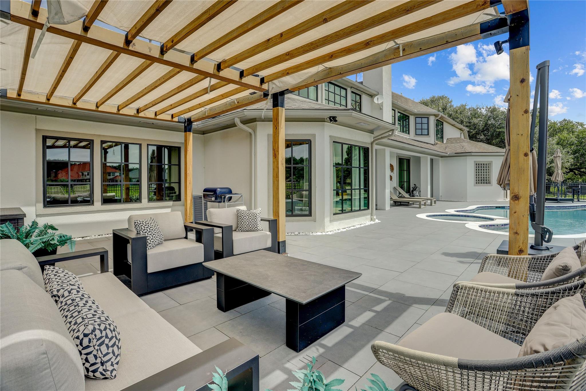 1803 Watercastle Court