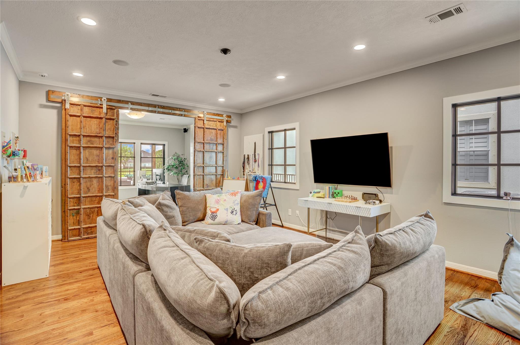 1803 Watercastle Court