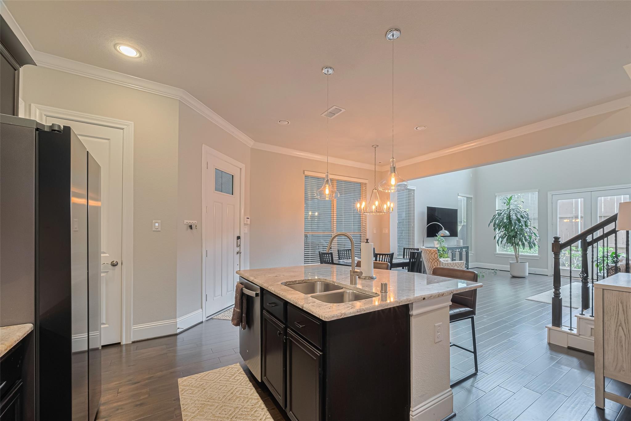 8418 Oak Leaf Point Drive