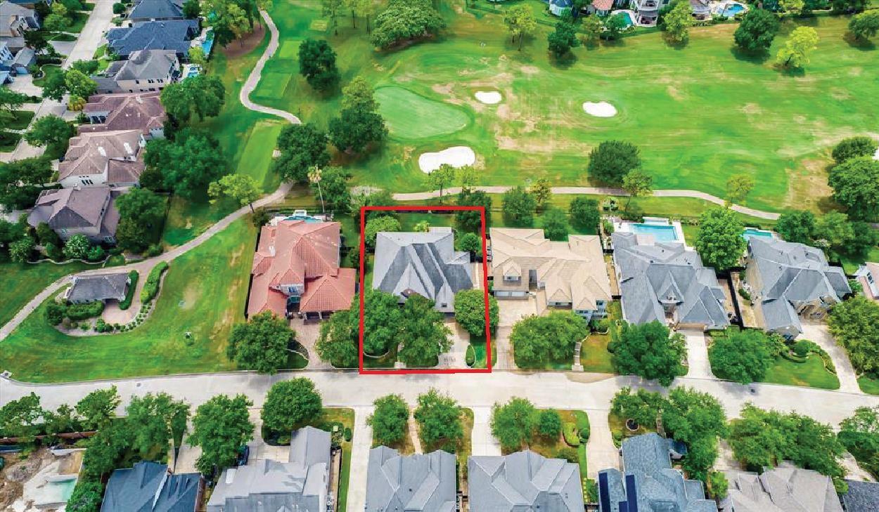 11415 Legend Manor Drive