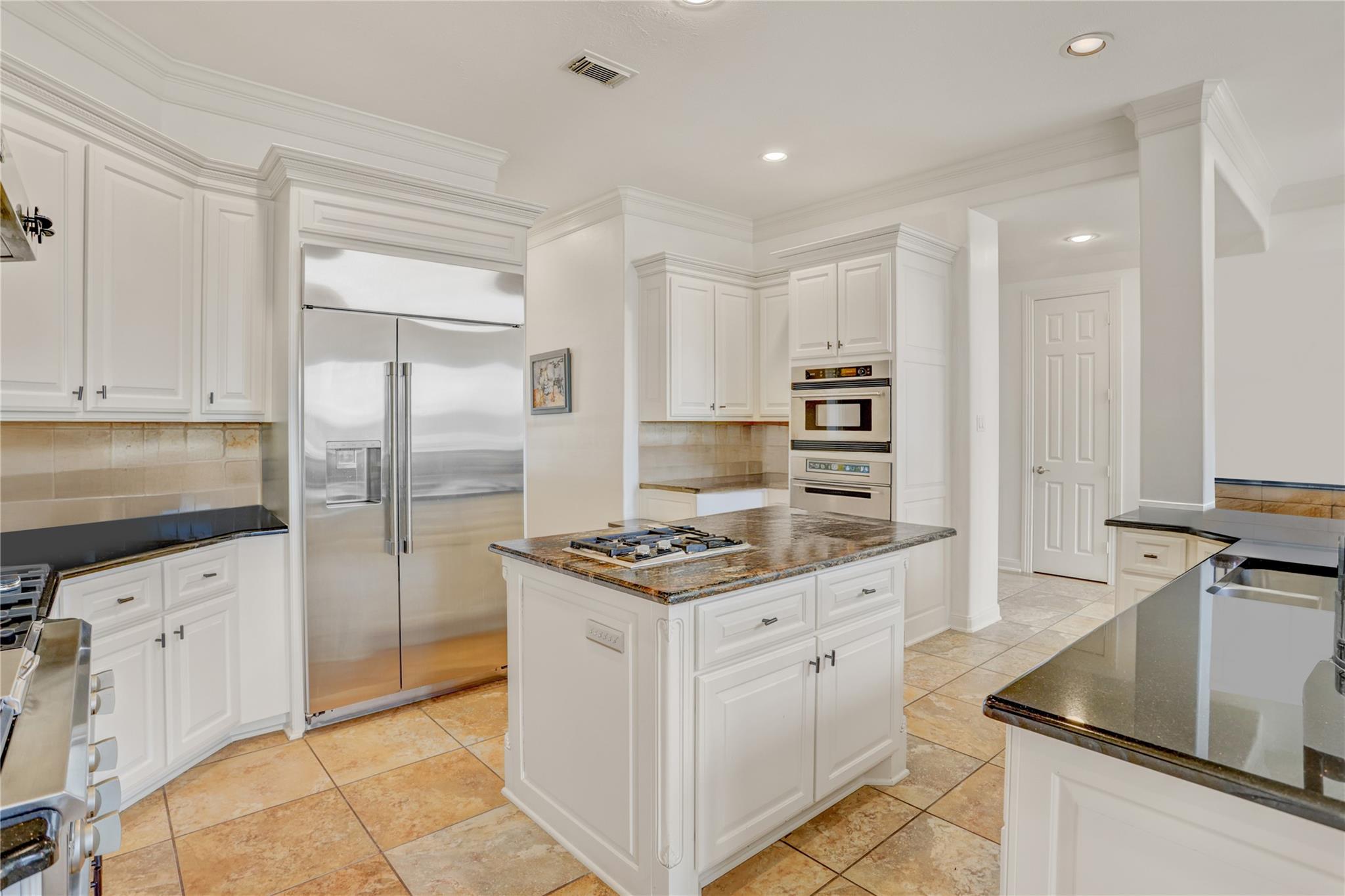 11415 Legend Manor Drive