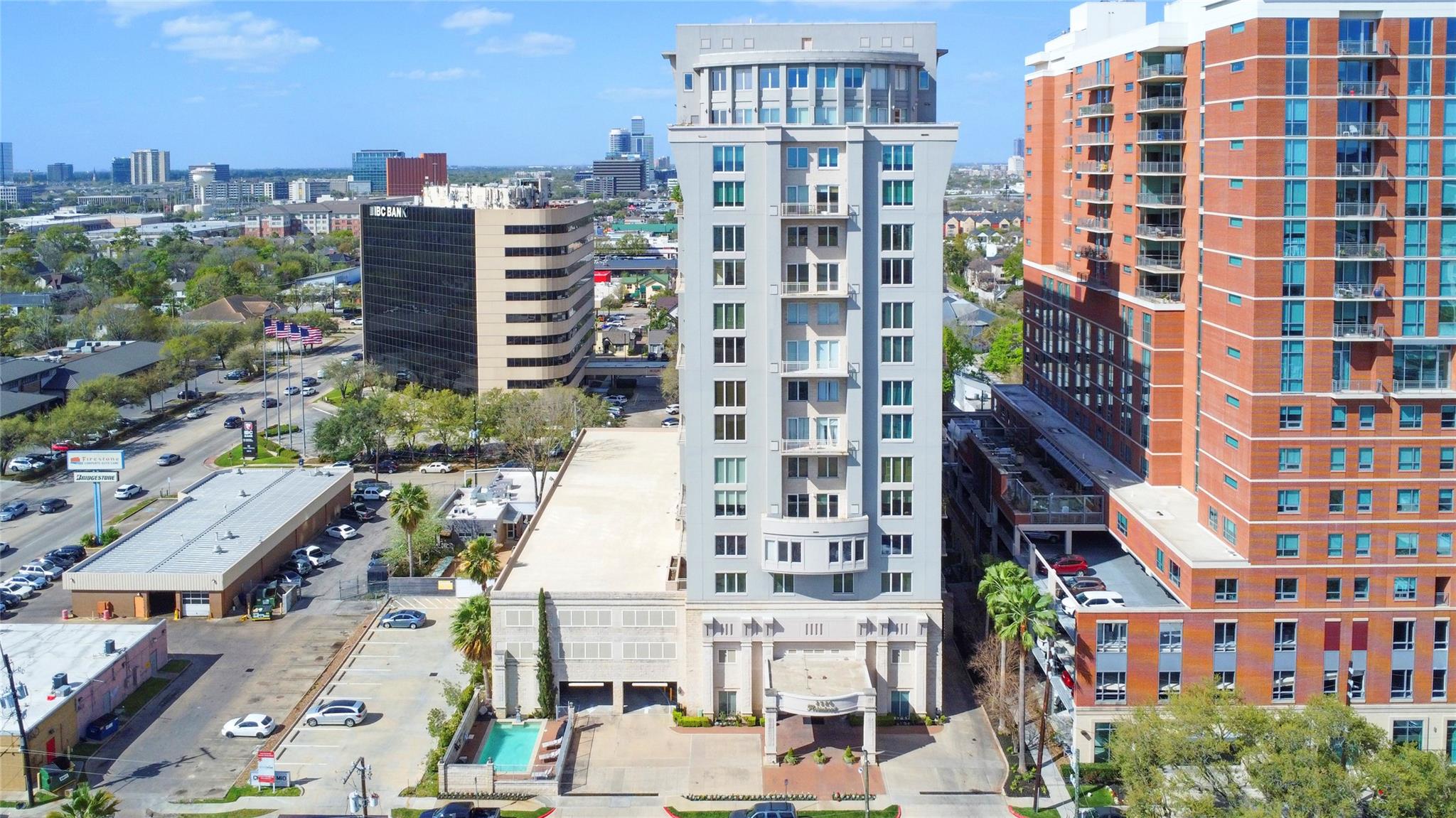 2520 Robinhood Street # 1008