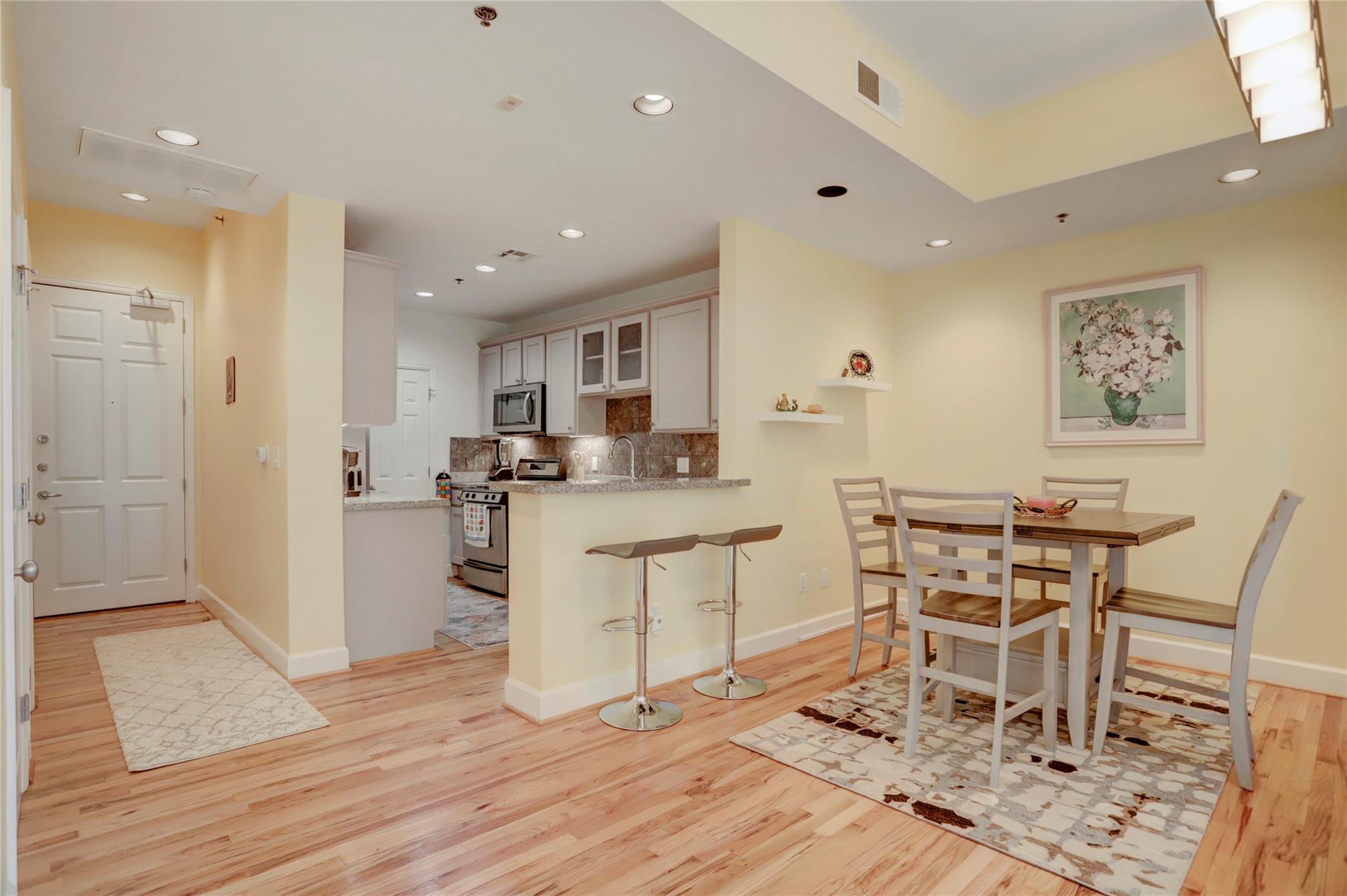 2520 Robinhood Street # 1008