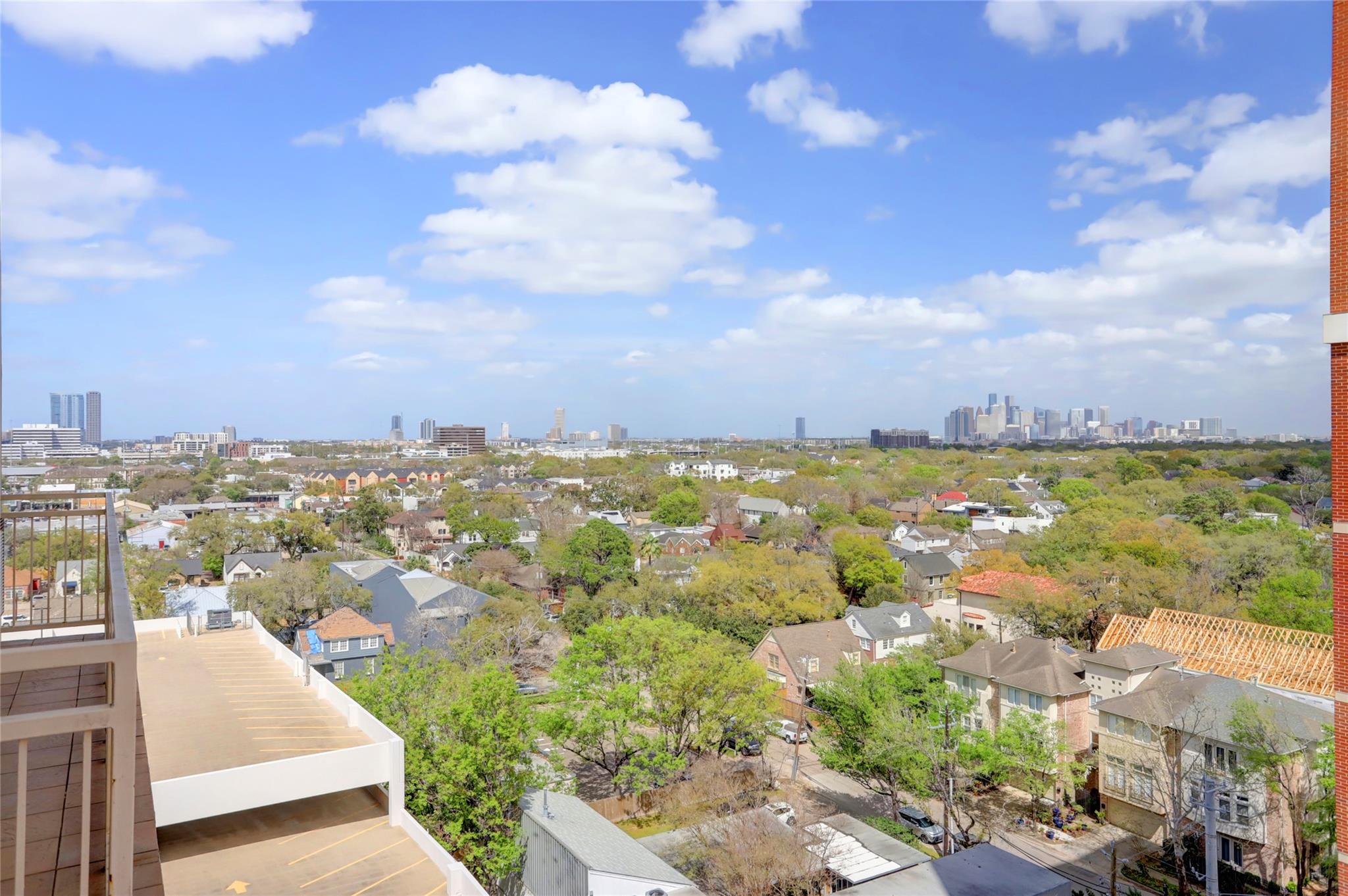 2520 Robinhood Street # 1008
